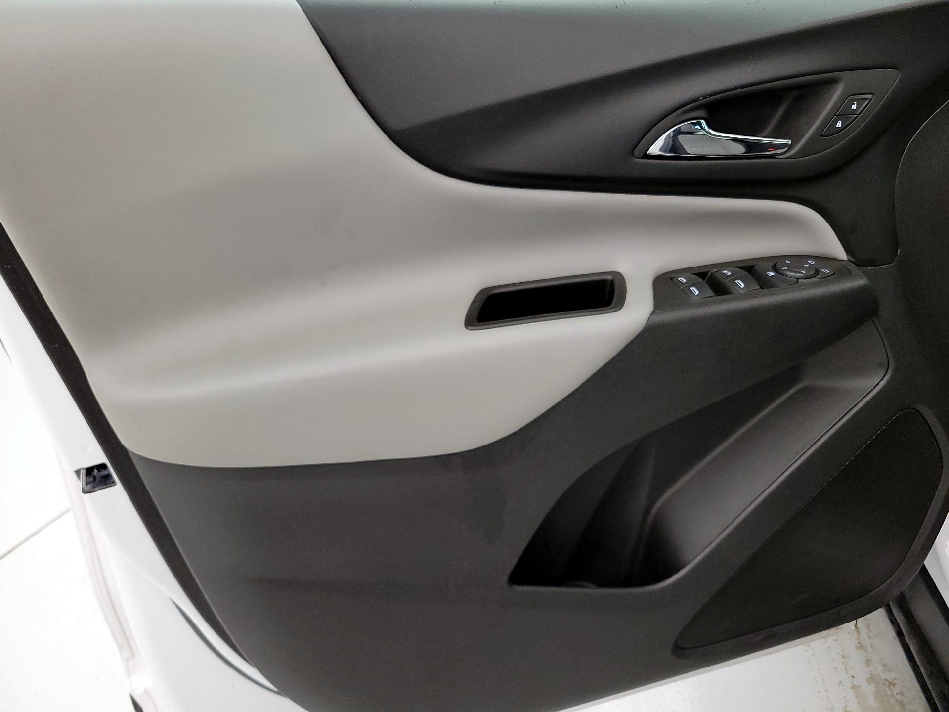 Thumbnail: 2024 Chevrolet Equinox - 12