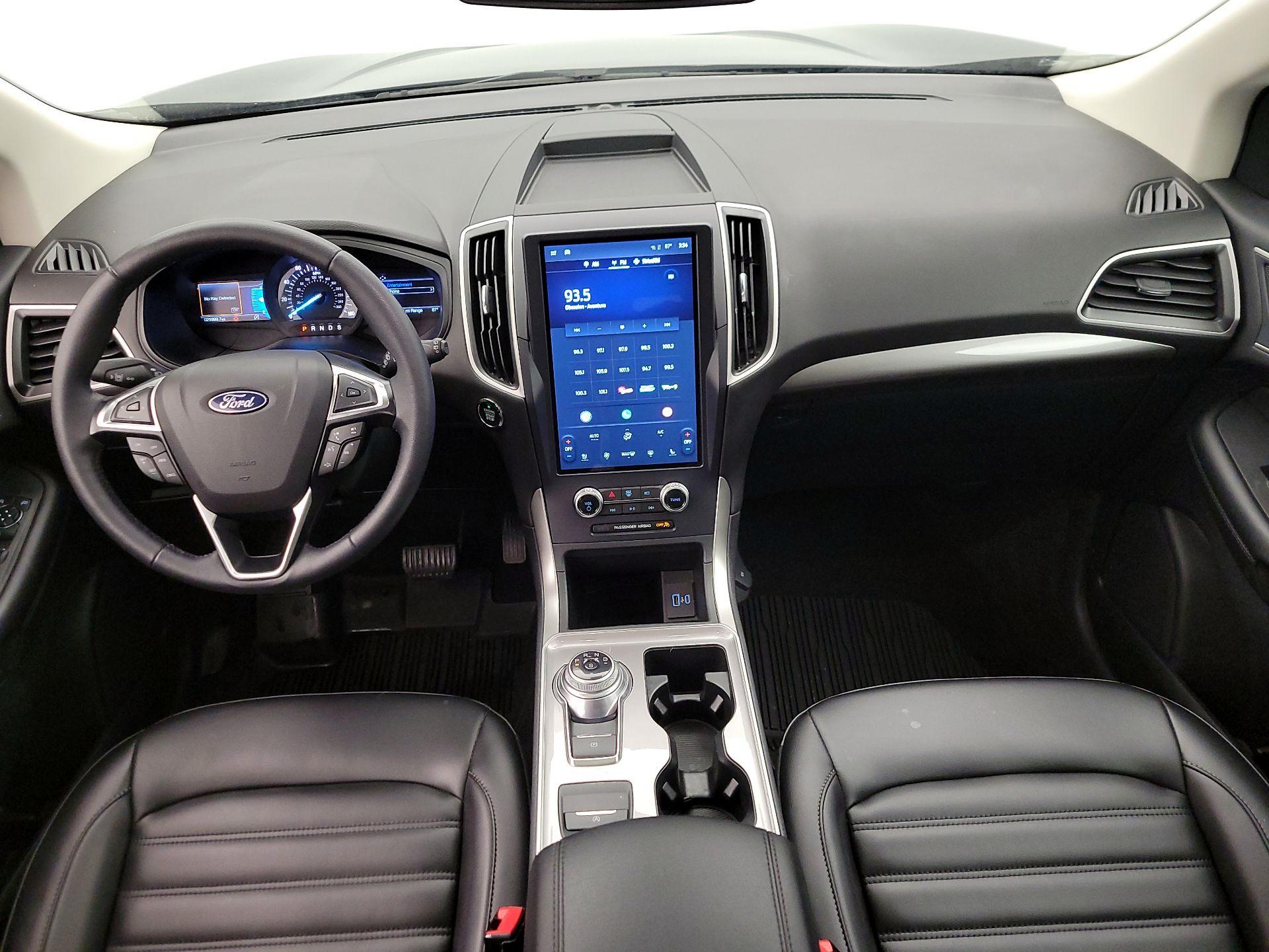 Thumbnail: 2023 Ford Edge - 9