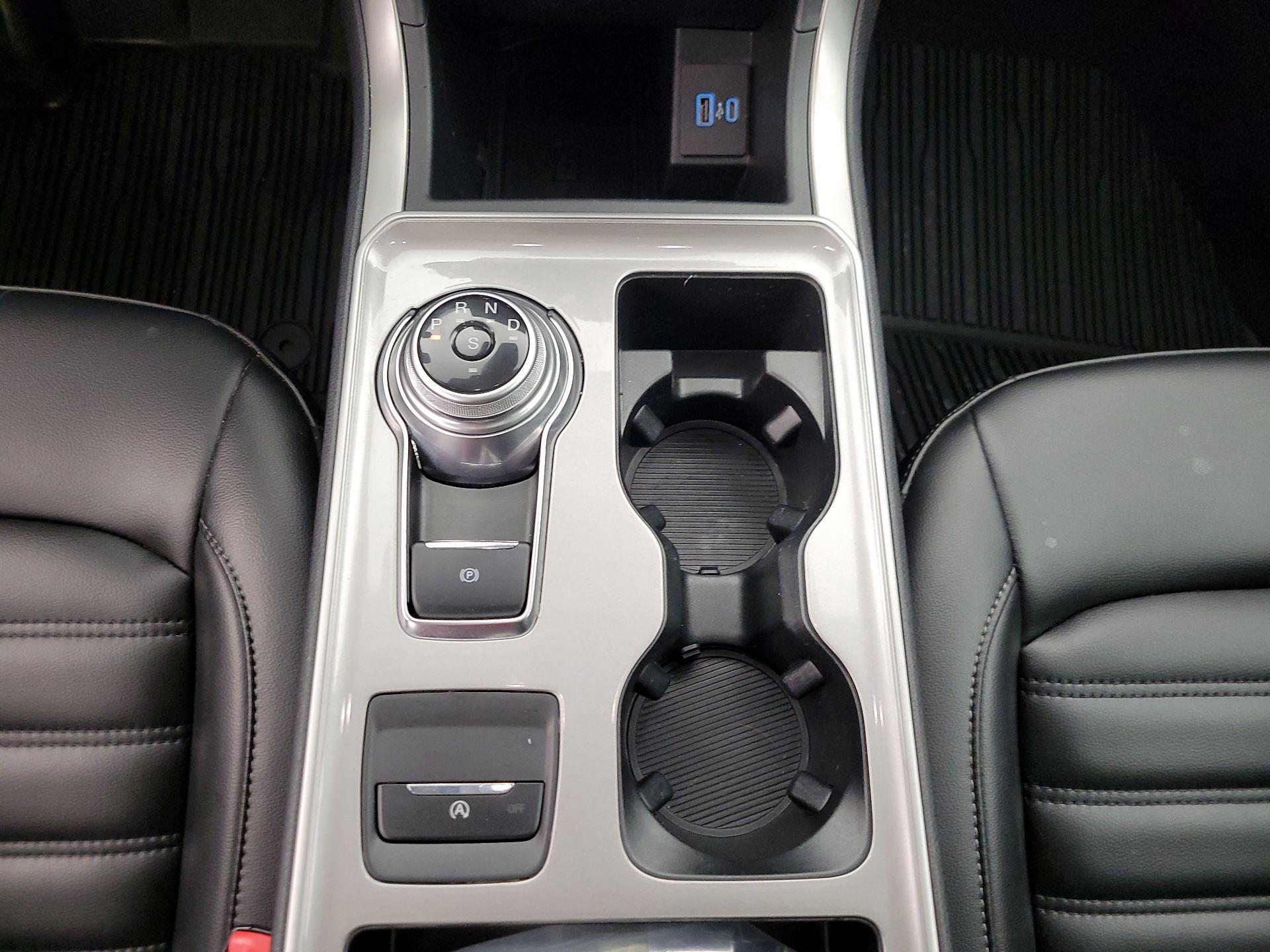 Thumbnail: 2023 Ford Edge - 17