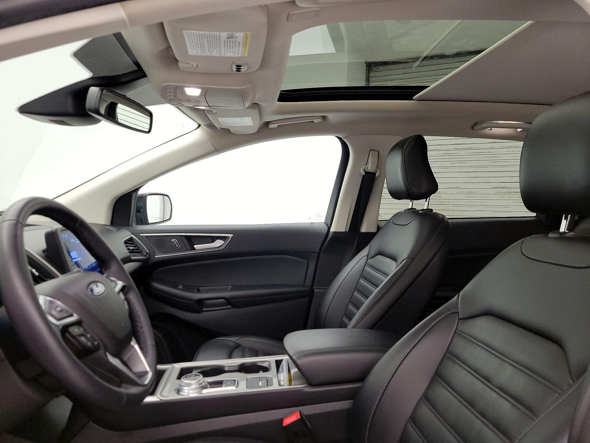 Thumbnail: 2023 Ford Edge - 19