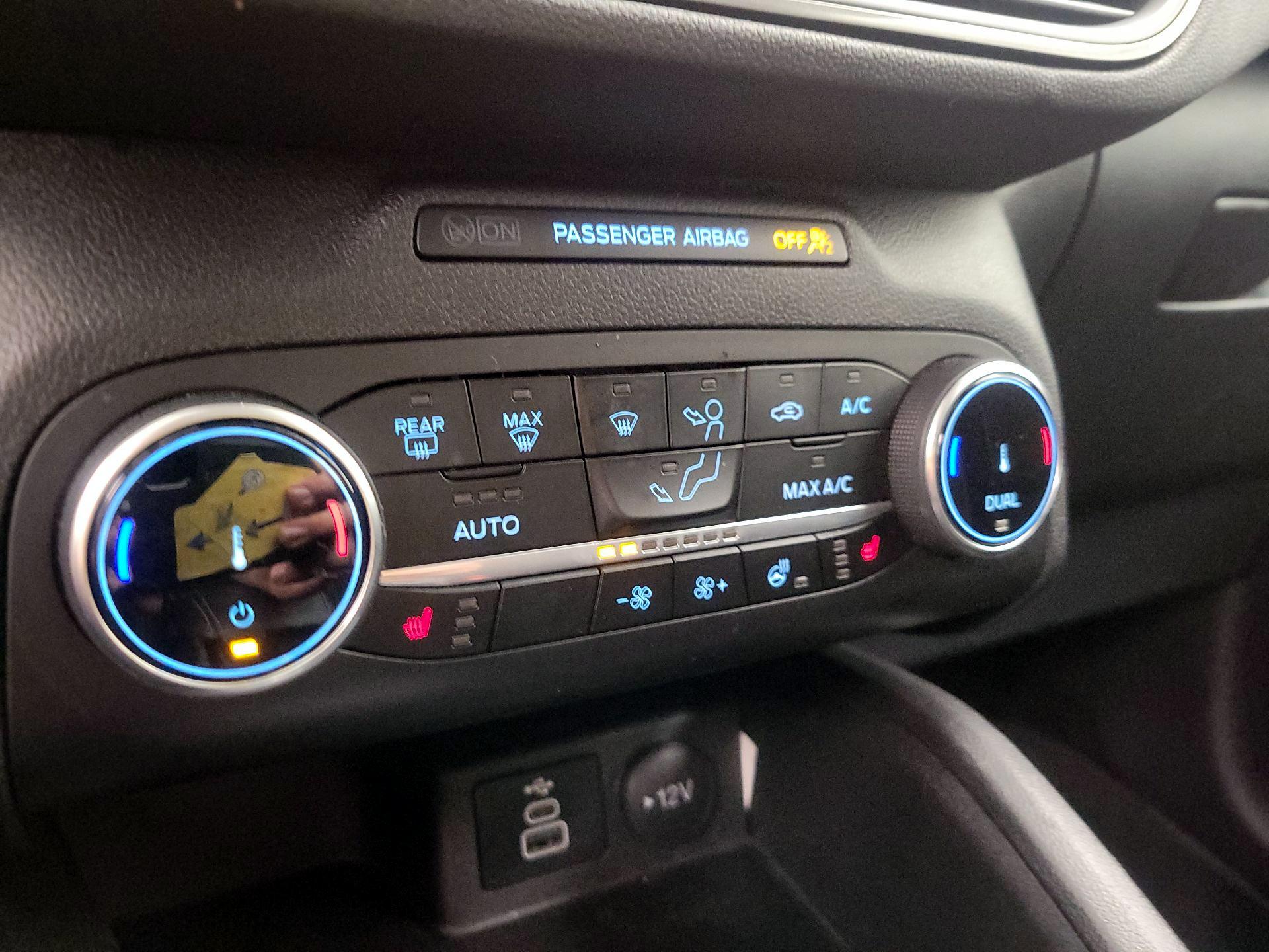 Thumbnail: 2024 Ford Escape - 16