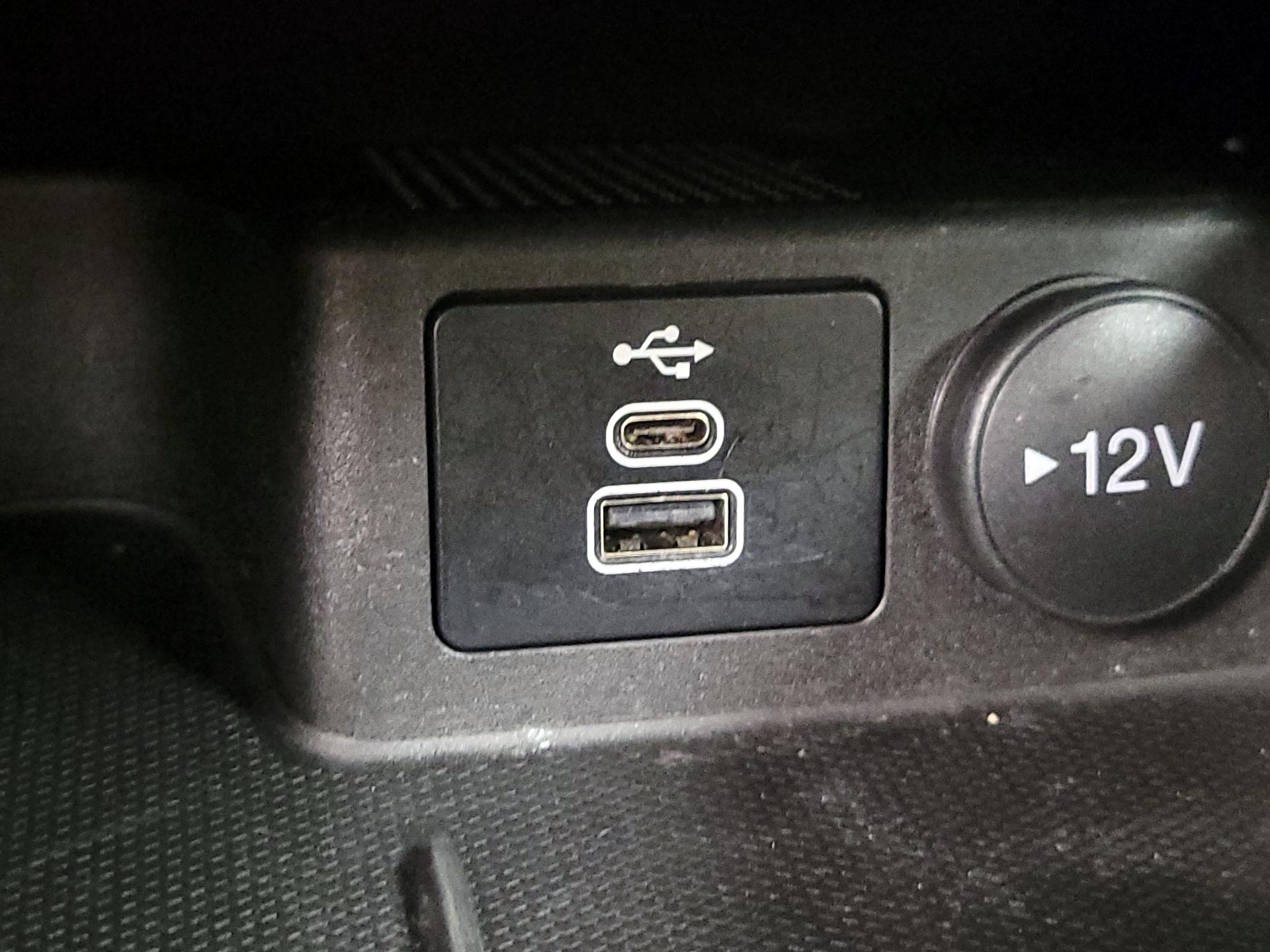 Thumbnail: 2024 Ford Escape - 18