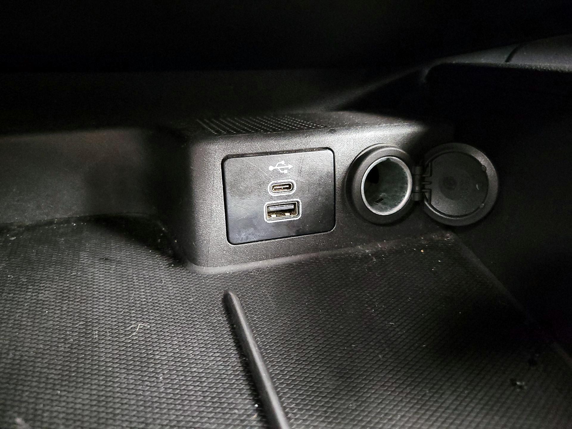 Thumbnail: 2024 Ford Escape - 18