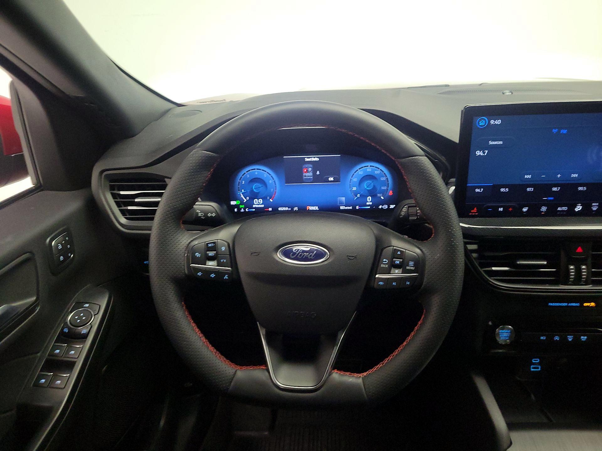 Thumbnail: 2023 Ford Escape - 10