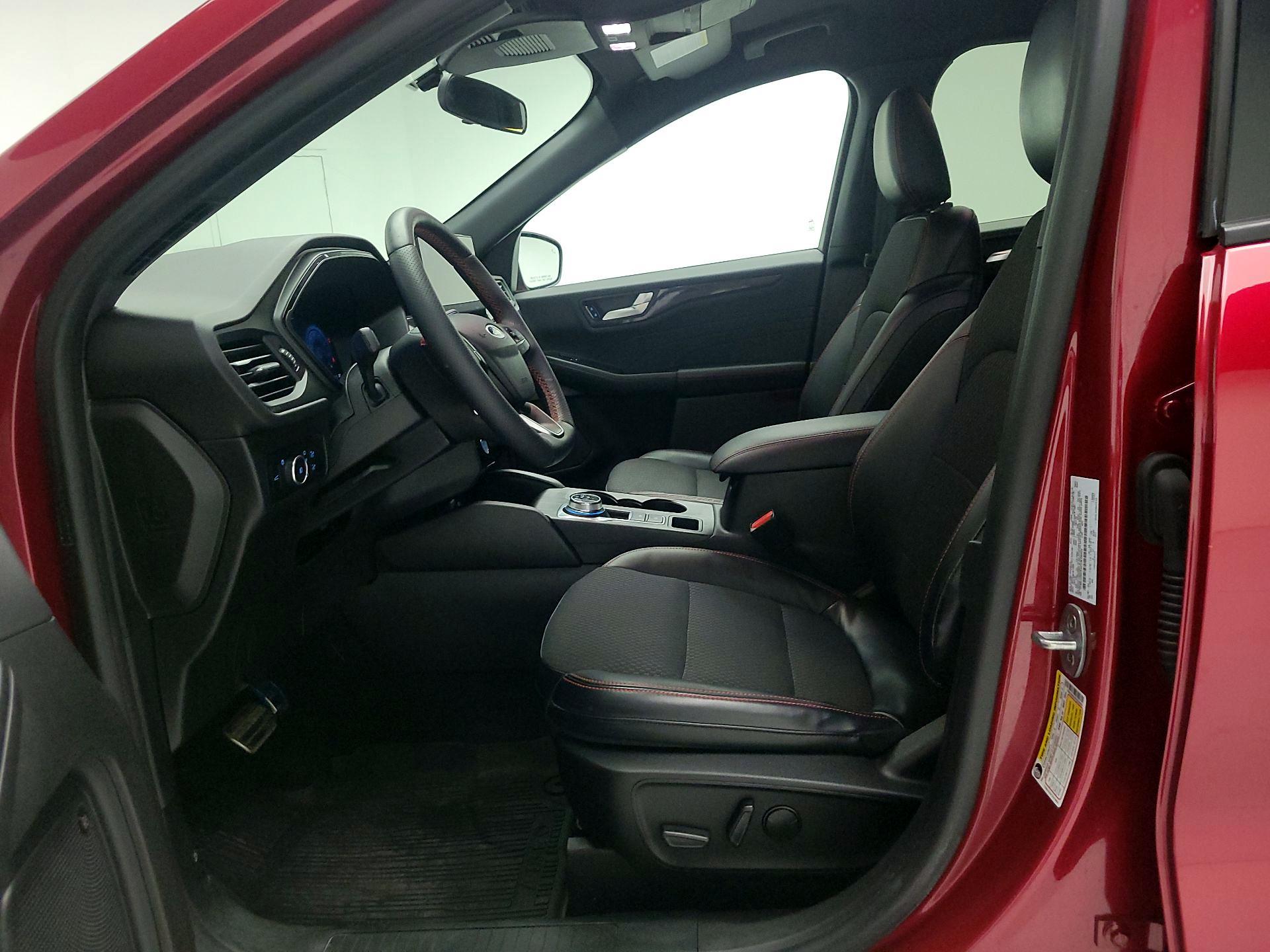 Thumbnail: 2023 Ford Escape - 11