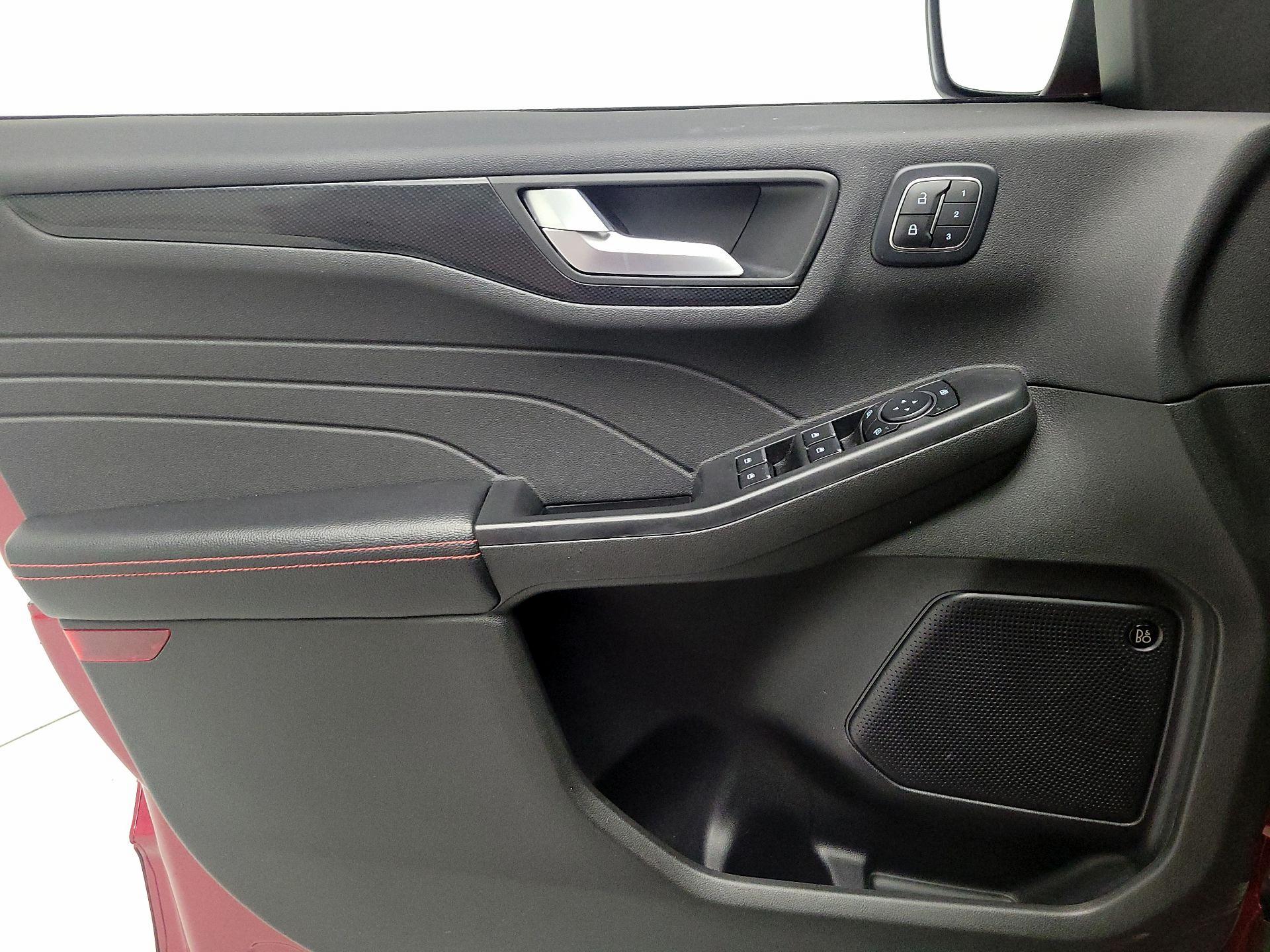 Thumbnail: 2023 Ford Escape - 12