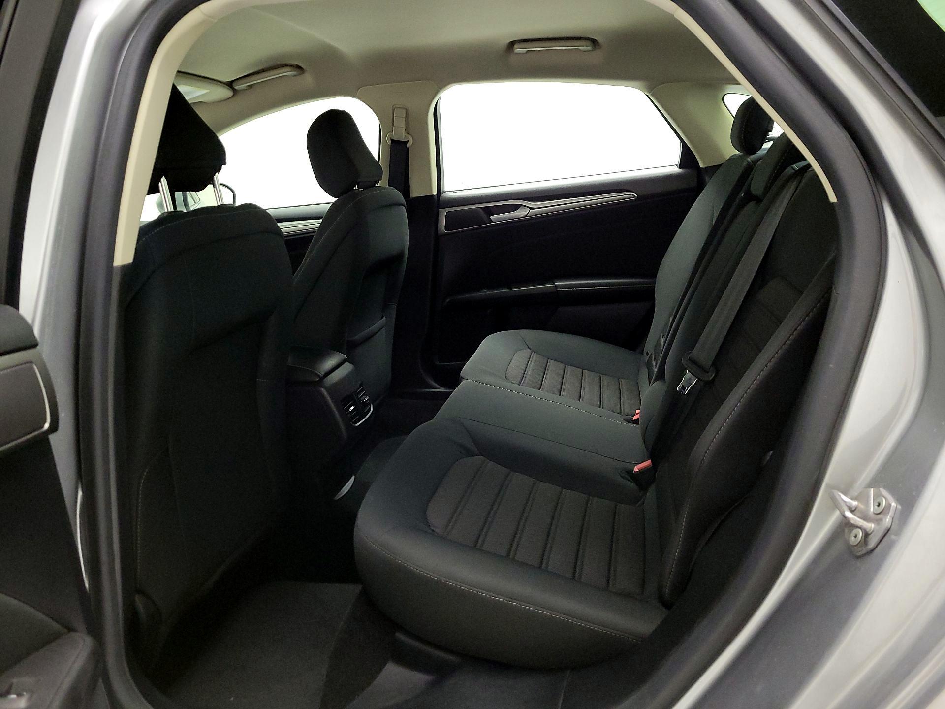 Thumbnail: 2020 Ford Fusion - 20