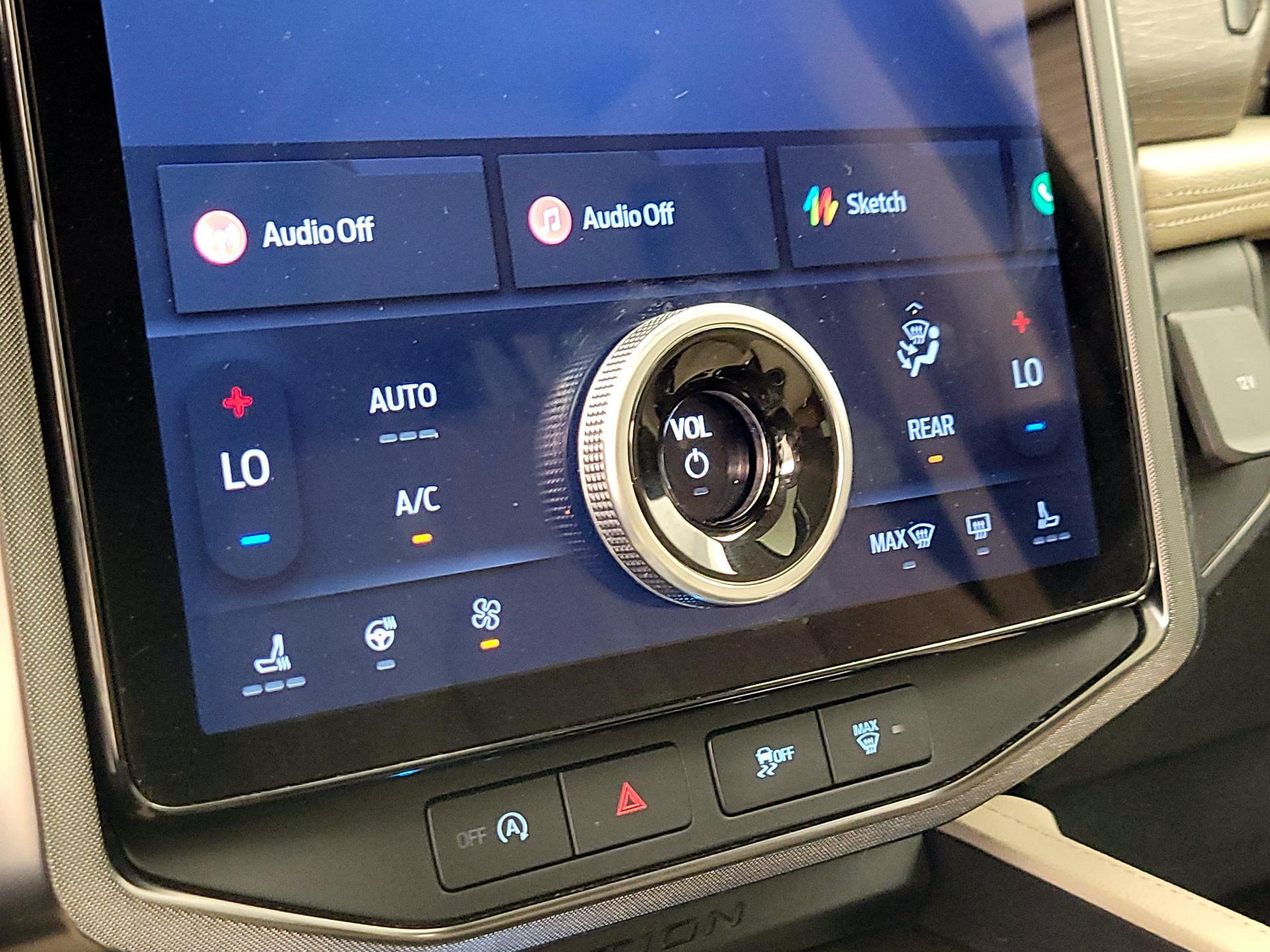 Thumbnail: 2023 Ford Expedition - 17