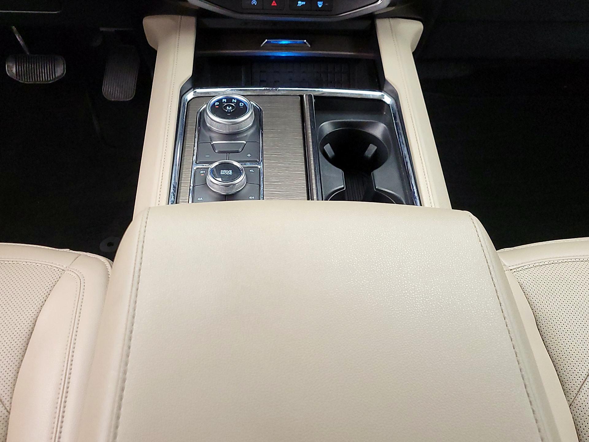 Thumbnail: 2023 Ford Expedition - 18