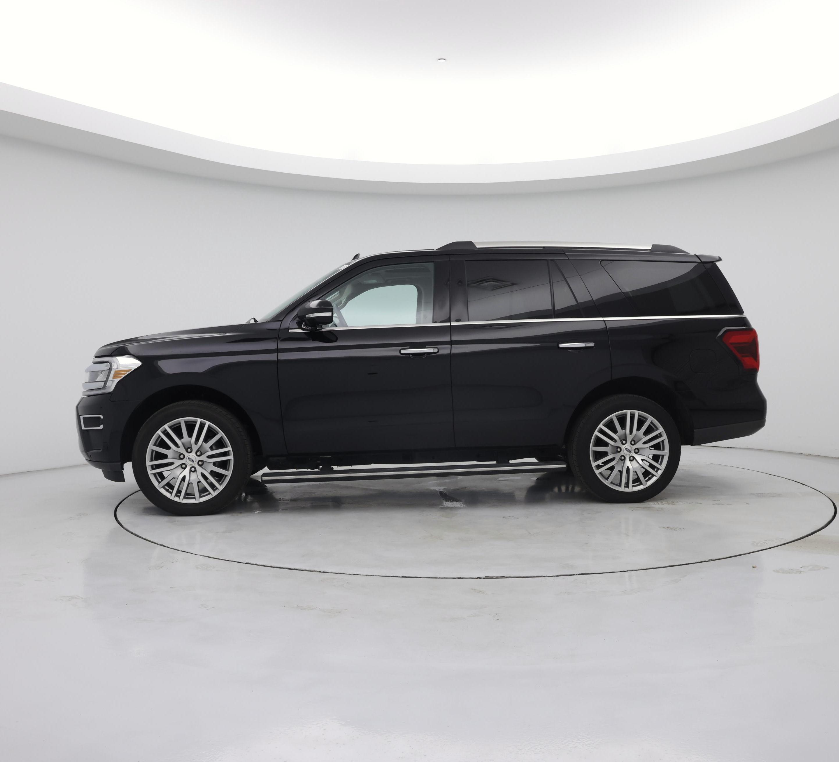 Thumbnail: 2023 Ford Expedition - 3