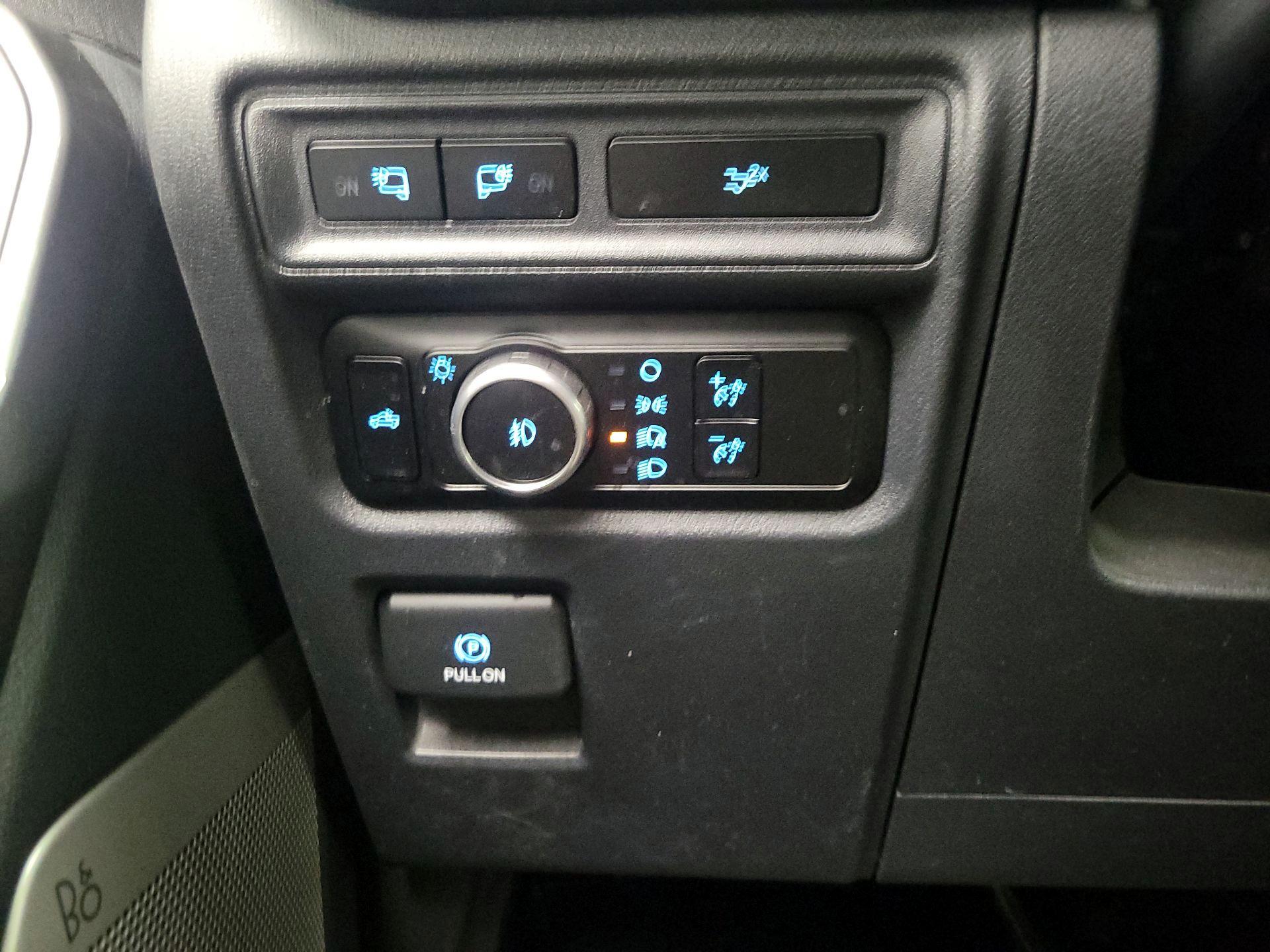 Thumbnail: 2023 Ford F-150 - 13