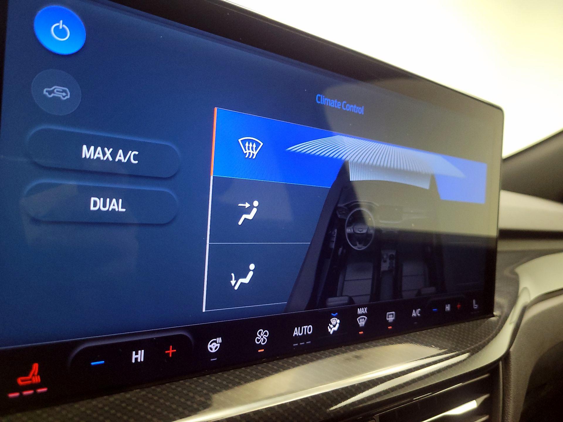 Thumbnail: 2023 Ford Escape - 14