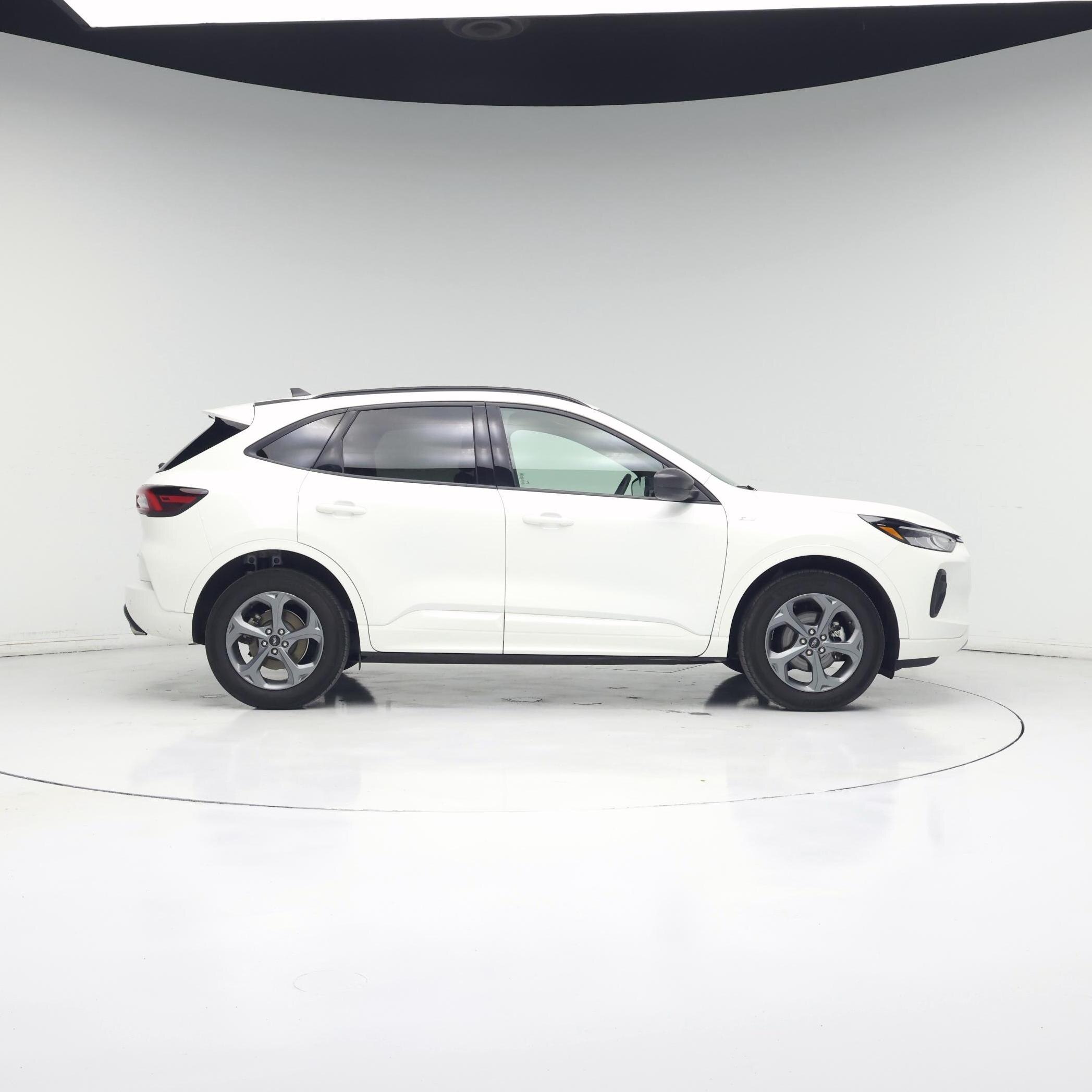 Thumbnail: 2023 Ford Escape - 7