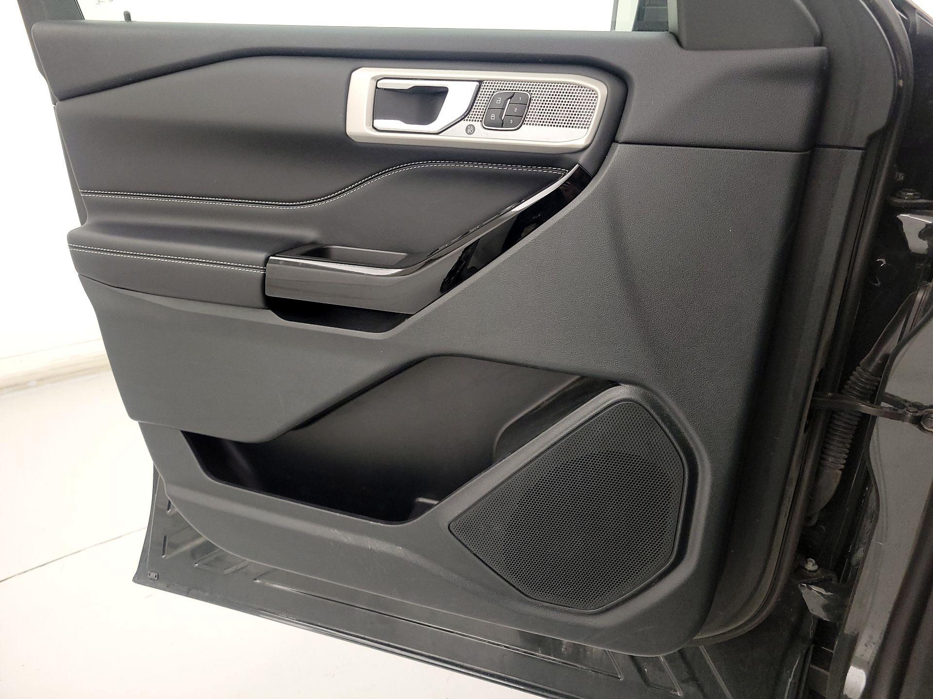 Thumbnail: 2023 Ford Explorer - 12