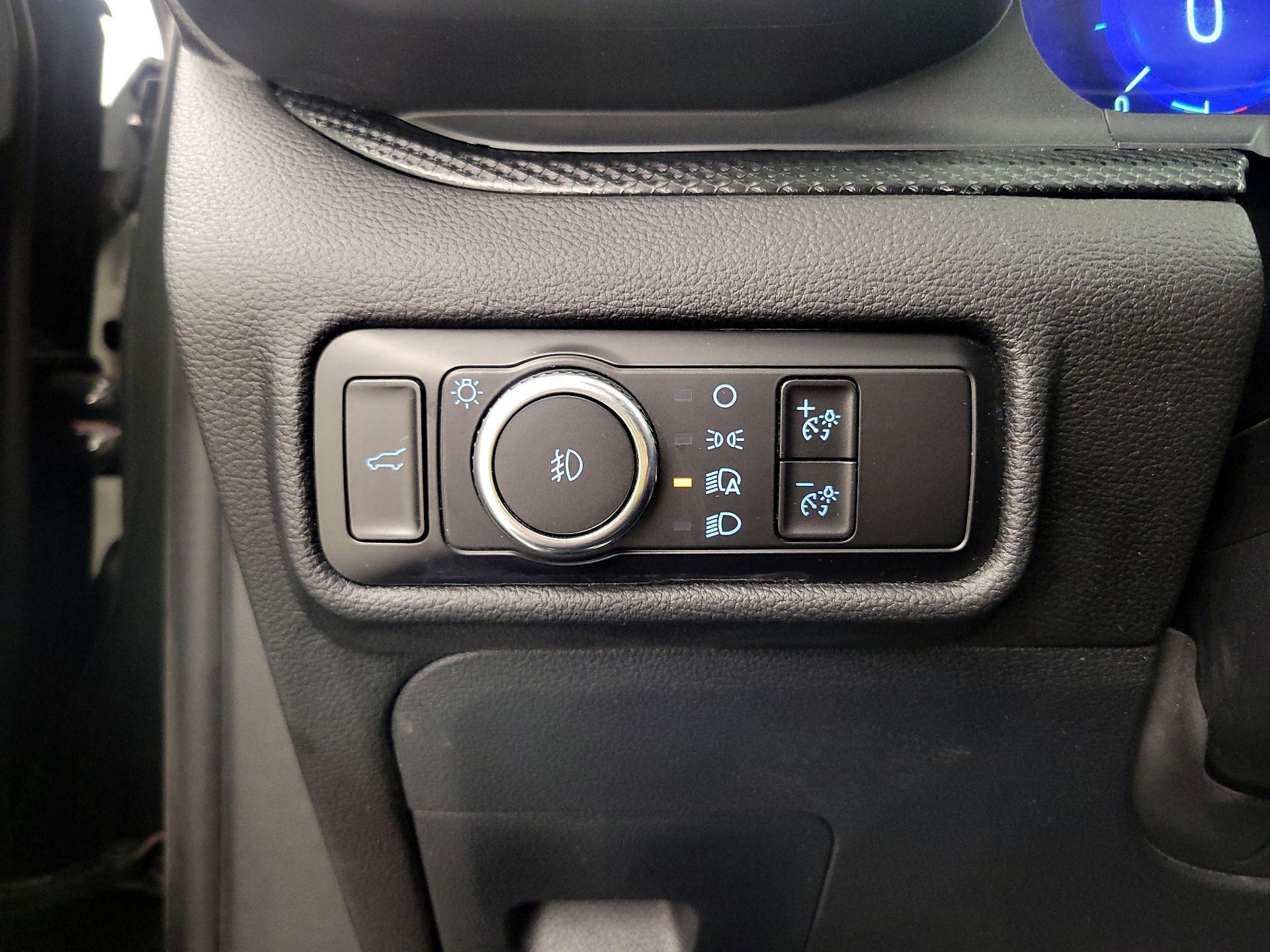 Thumbnail: 2023 Ford Explorer - 13