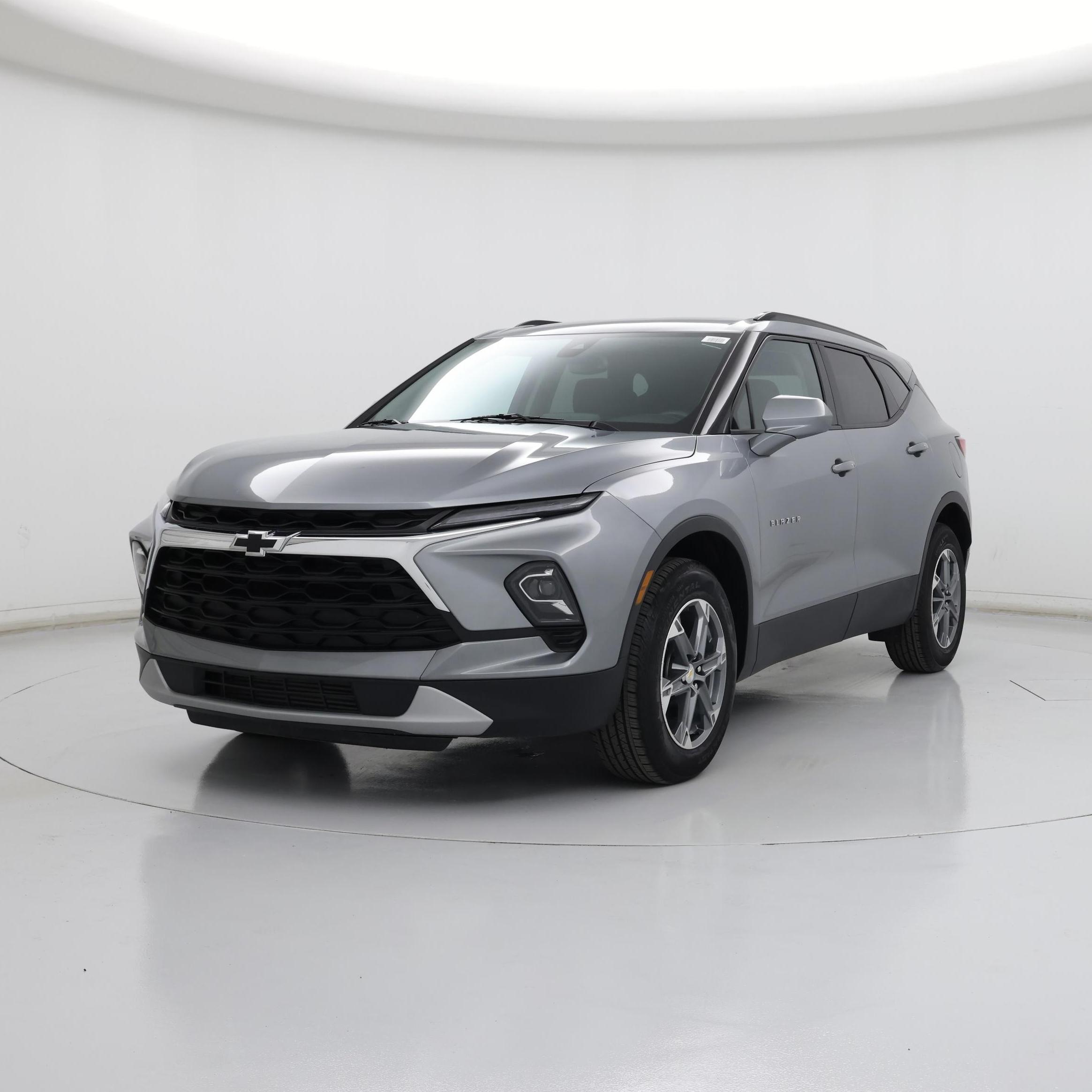 Thumbnail: 2023 Chevrolet Blazer - 4