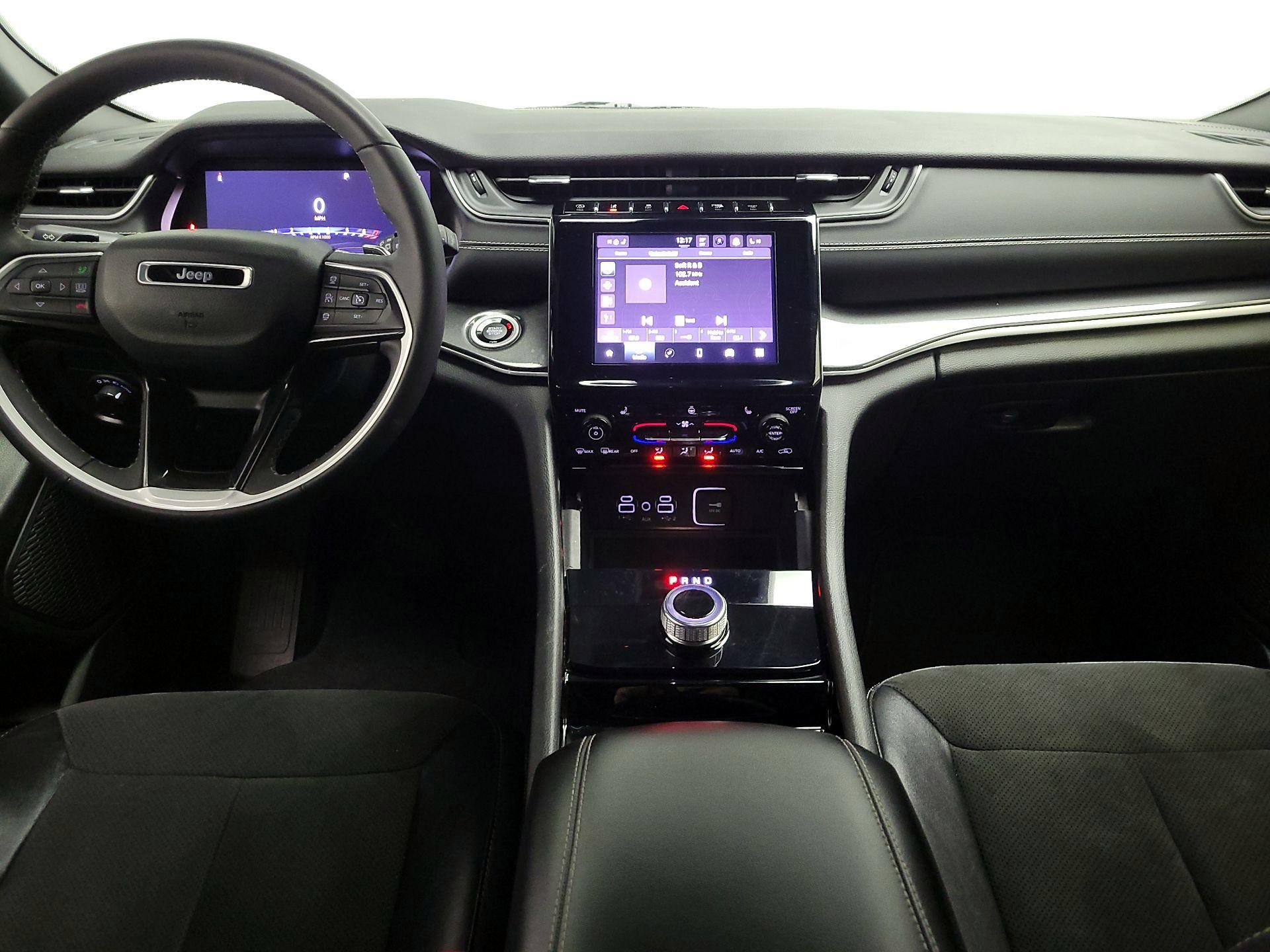 Thumbnail: 2023 Jeep Grand Cherokee L - 9