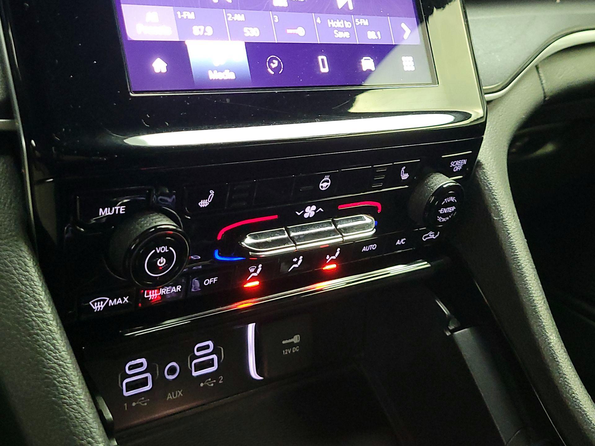 Thumbnail: 2023 Jeep Grand Cherokee L - 16