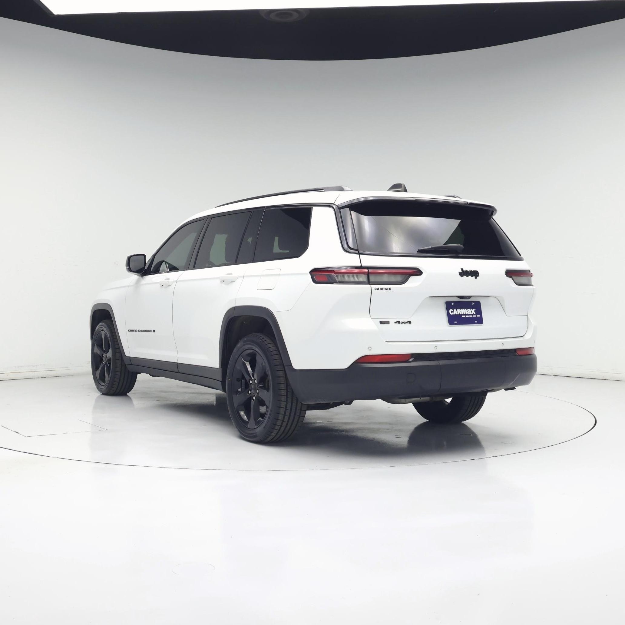 Thumbnail: 2023 Jeep Grand Cherokee L - 2