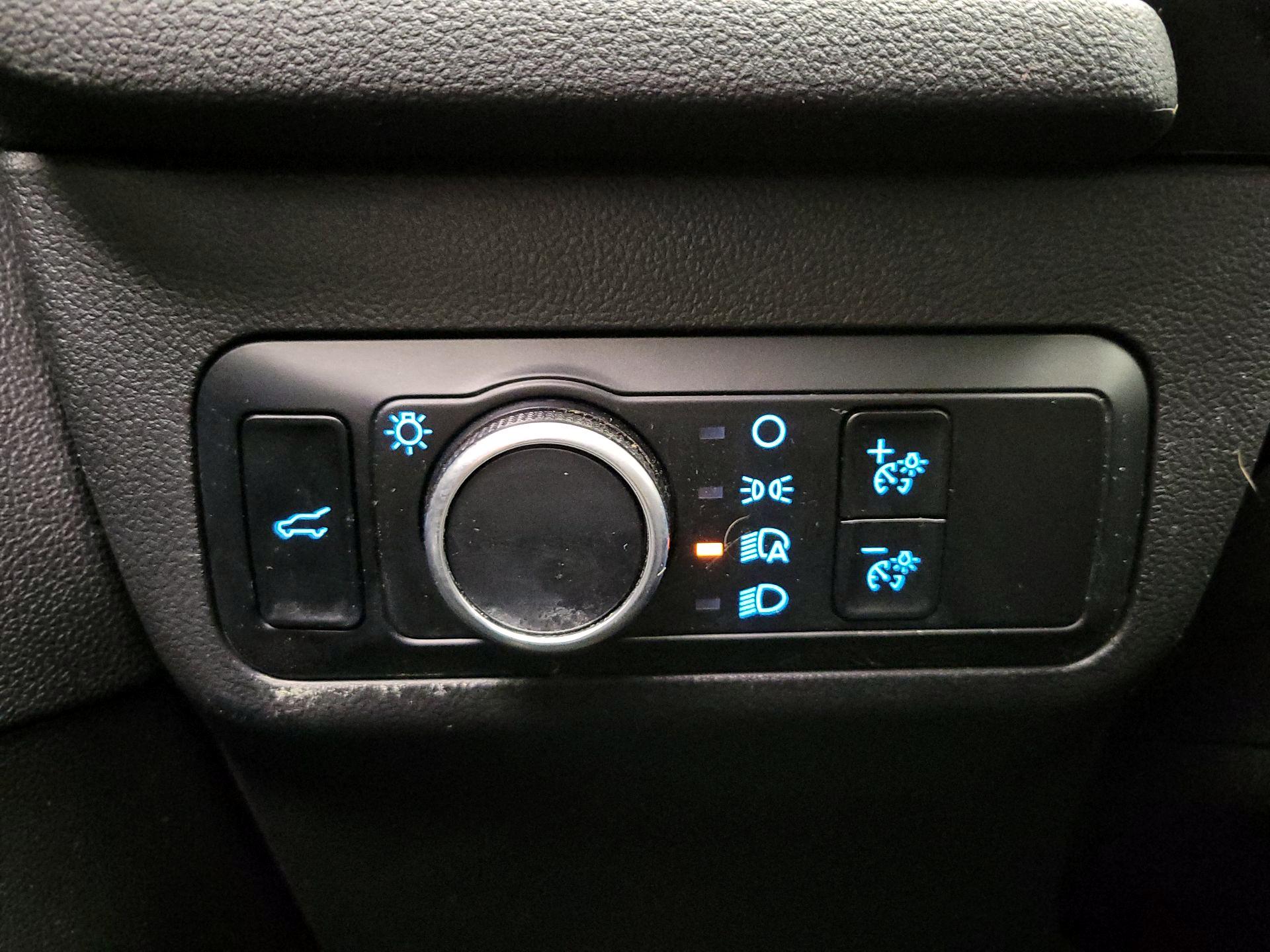 Thumbnail: 2023 Ford Escape - 13