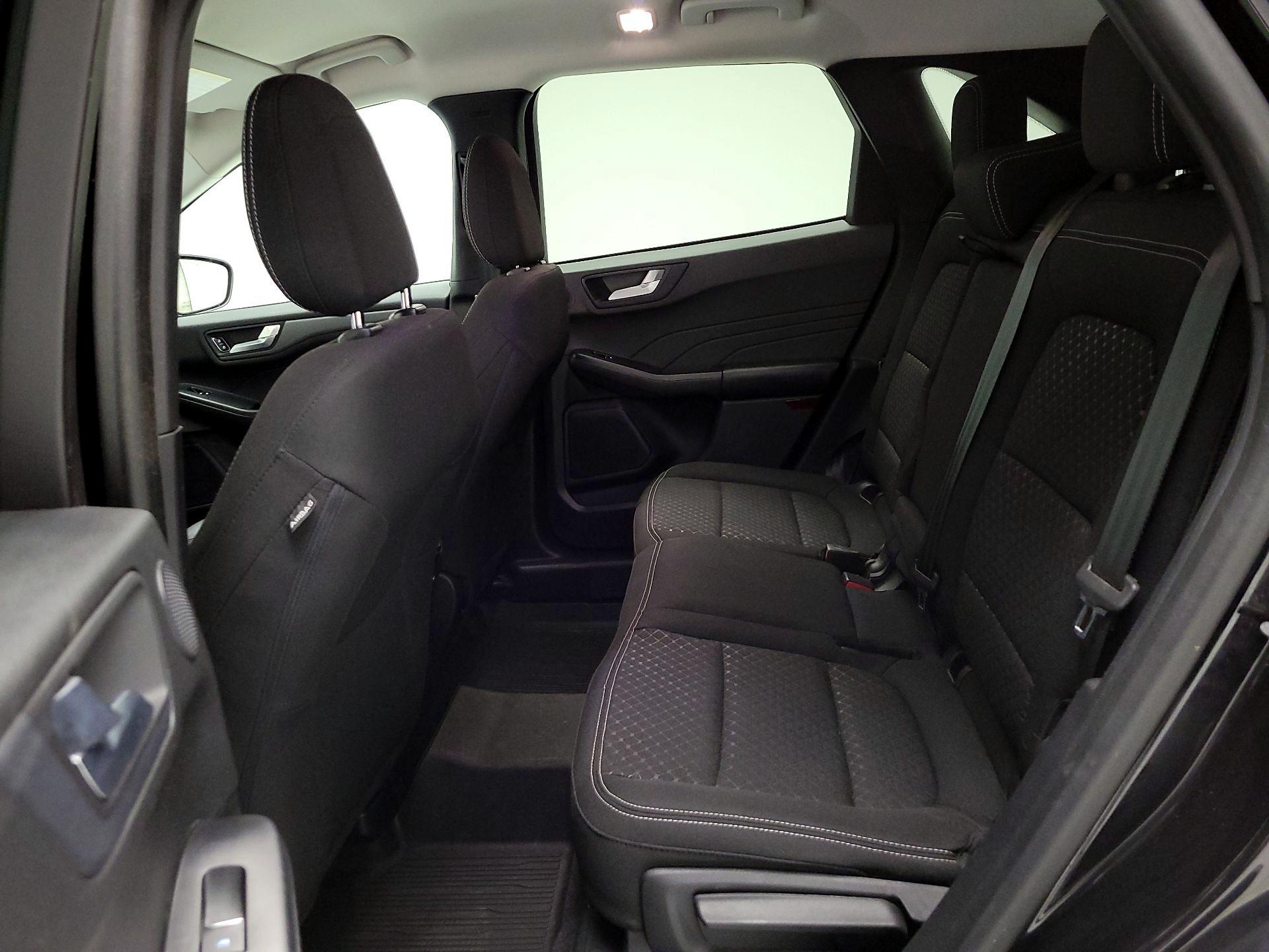 Thumbnail: 2023 Ford Escape - 20