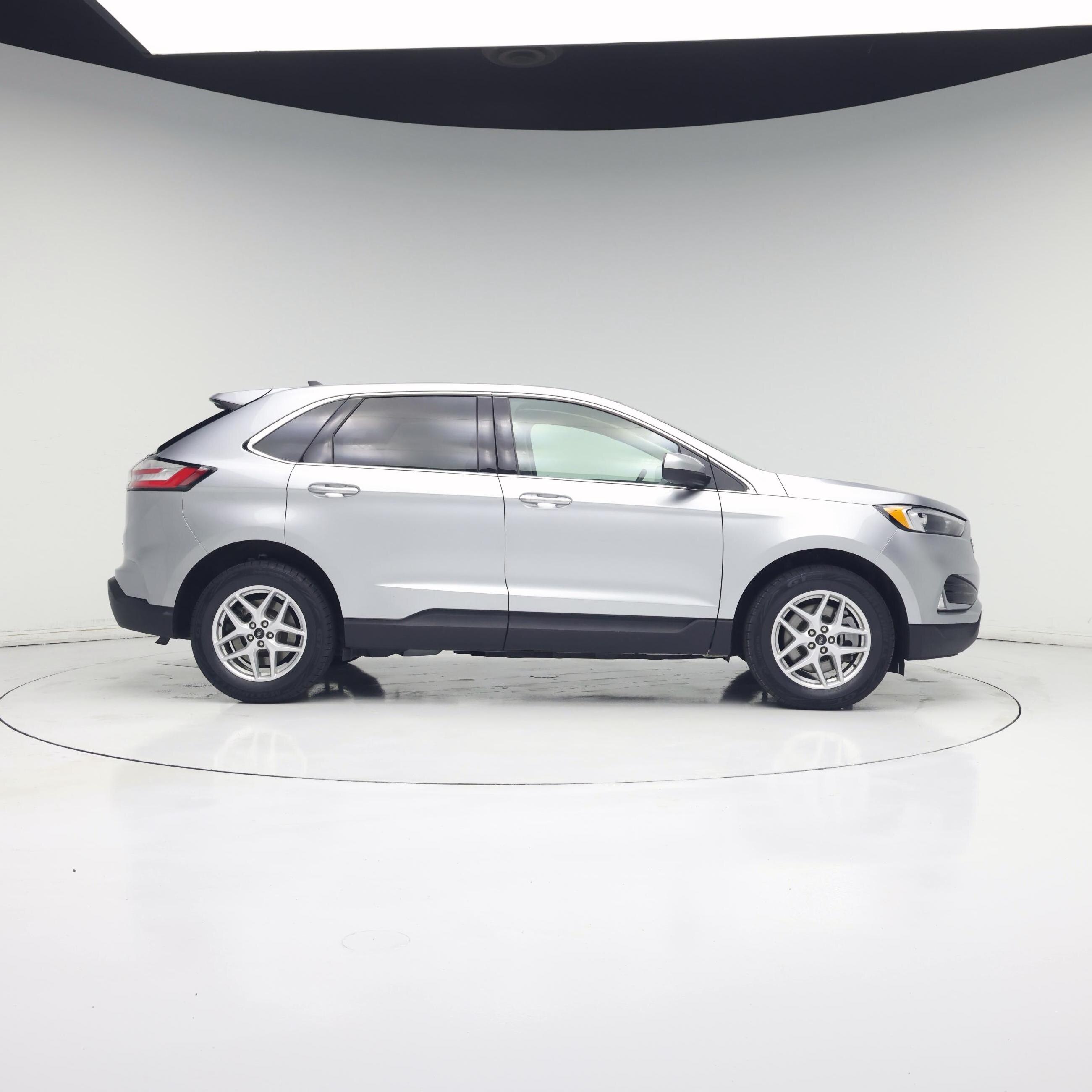 Thumbnail: 2023 Ford Edge - 7