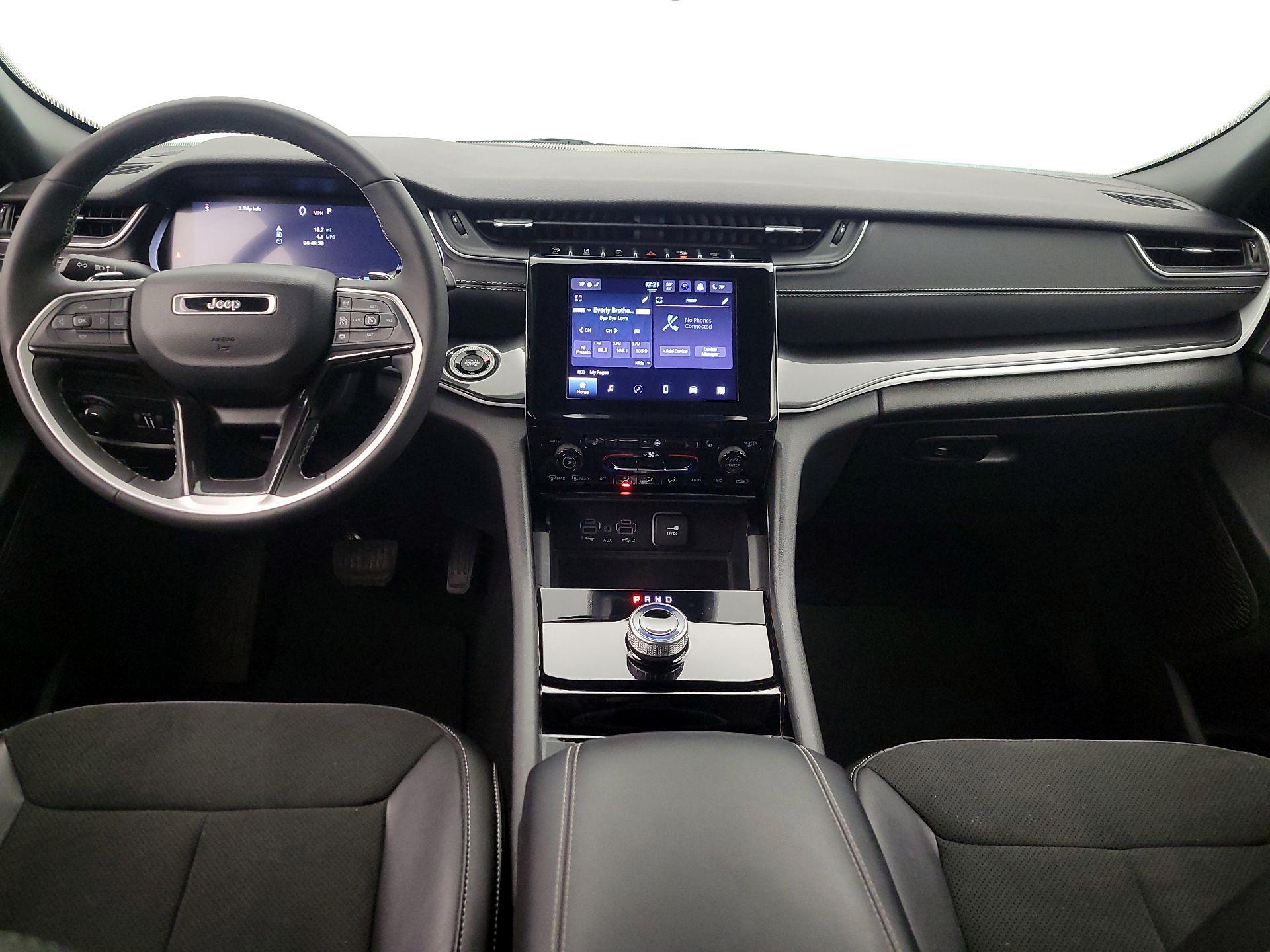 Thumbnail: 2023 Jeep Grand Cherokee - 9