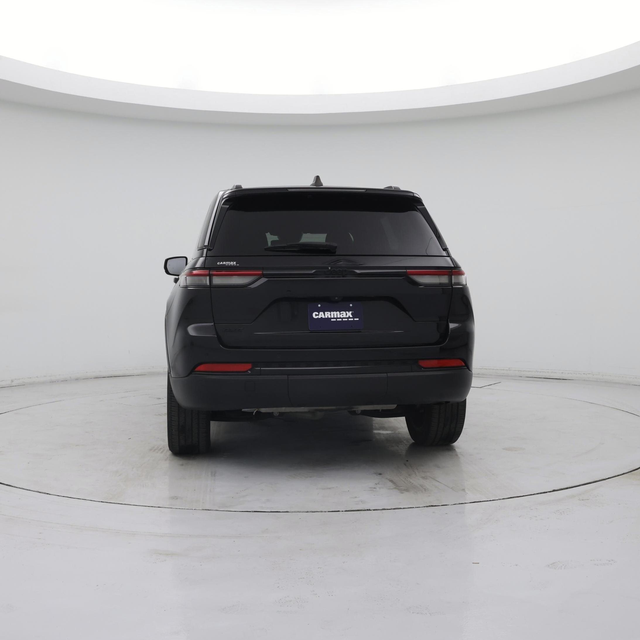 Thumbnail: 2023 Jeep Grand Cherokee - 6