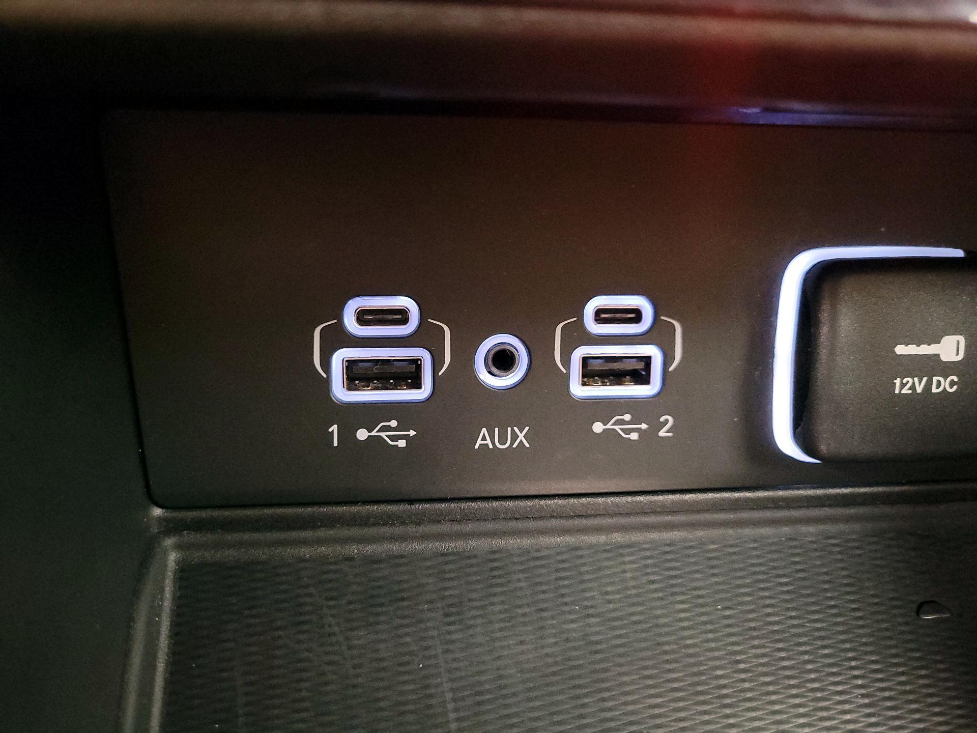 Thumbnail: 2023 Jeep Grand Cherokee - 19