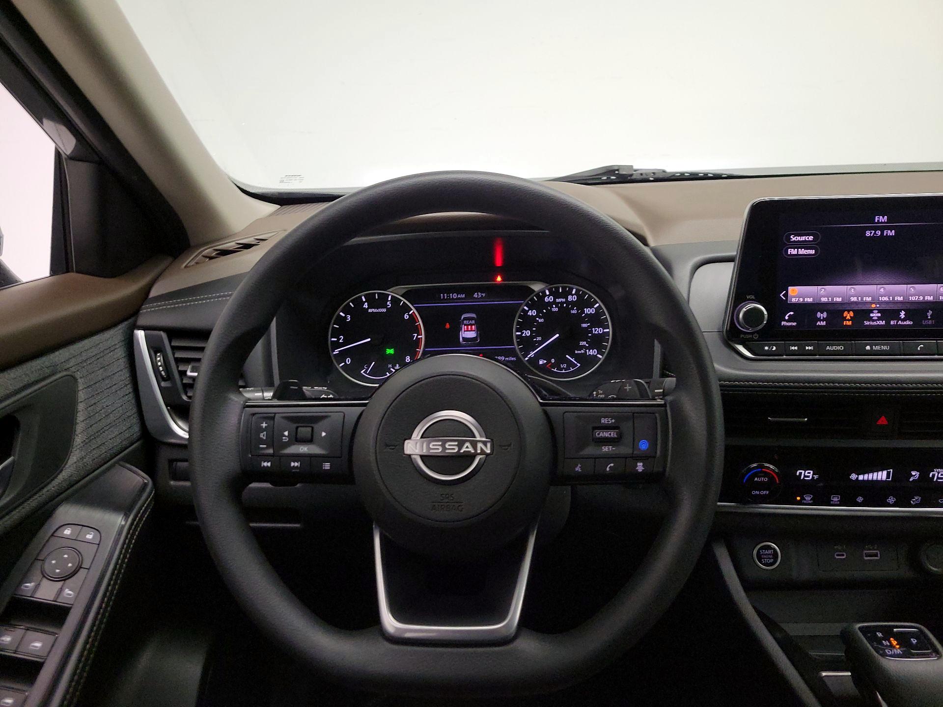 Thumbnail: 2023 Nissan Rogue - 10