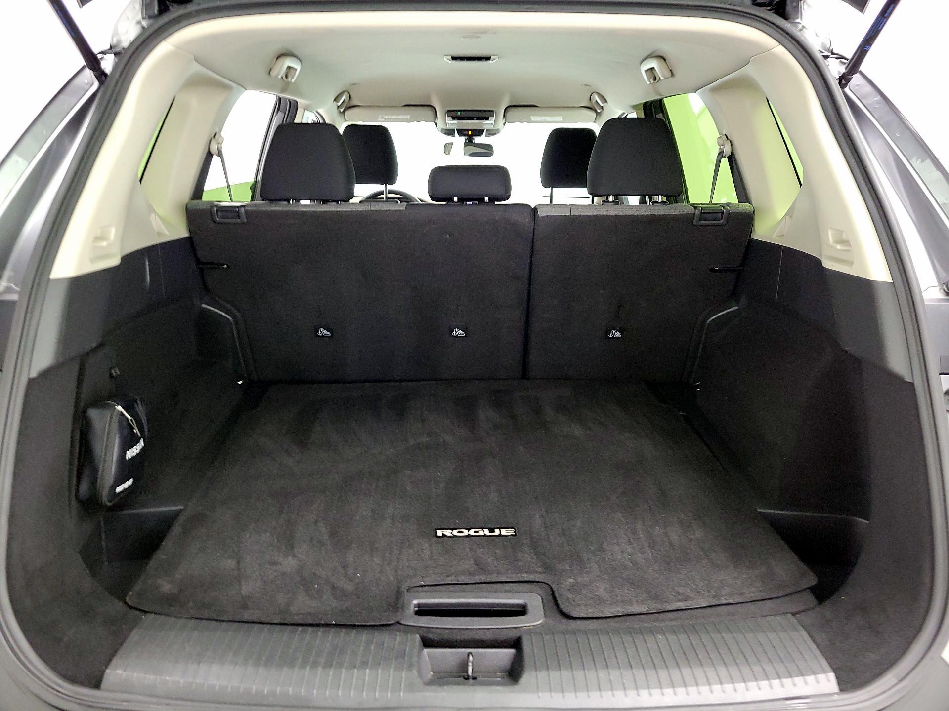 Thumbnail: 2023 Nissan Rogue - 20