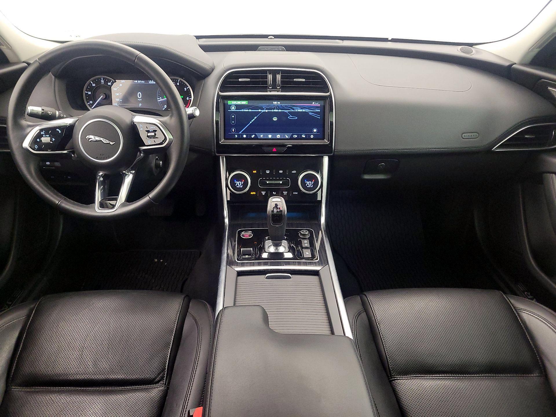 Thumbnail: 2020 Jaguar XE - 9