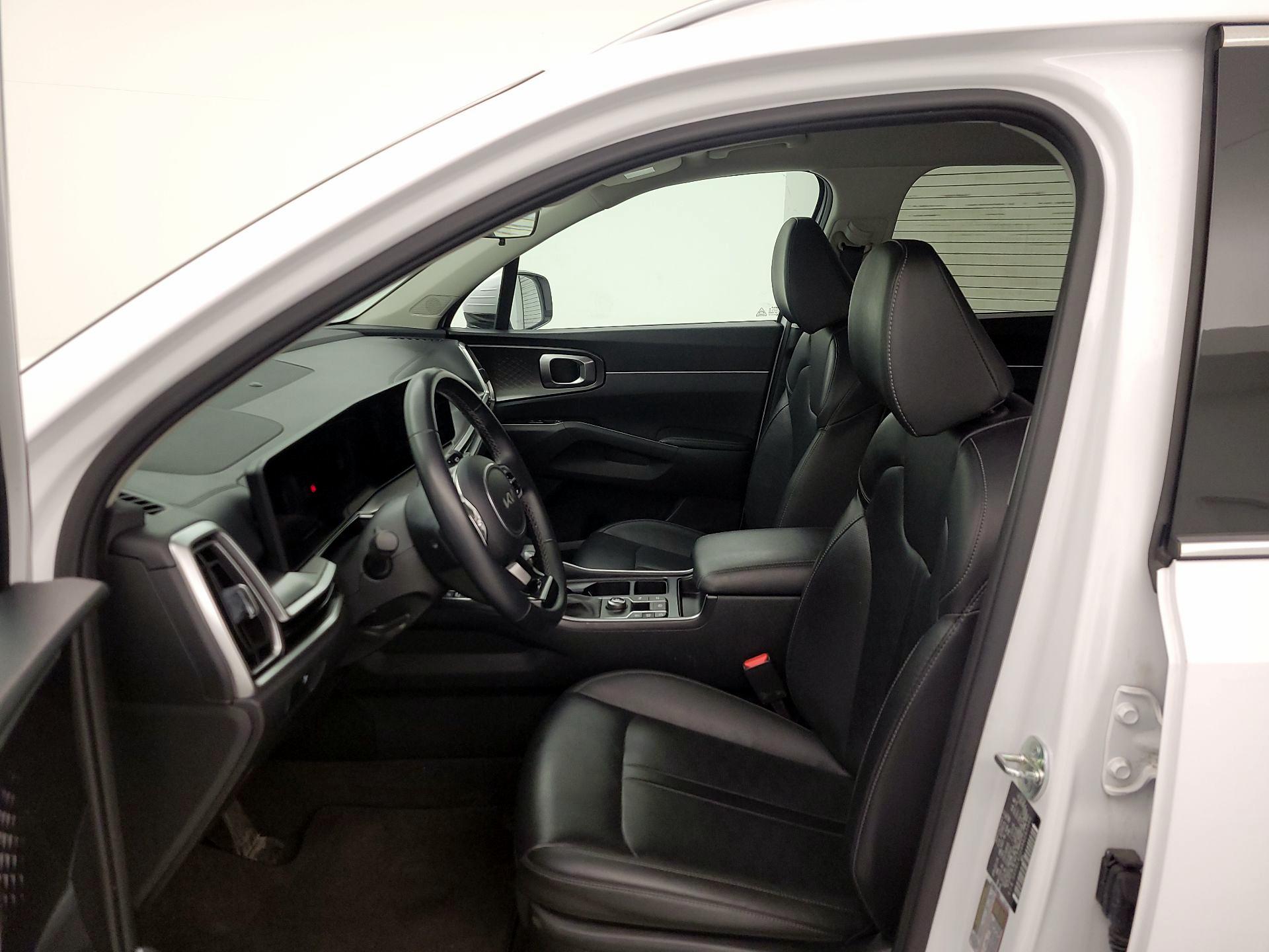 Thumbnail: 2024 Kia Sorento - 11