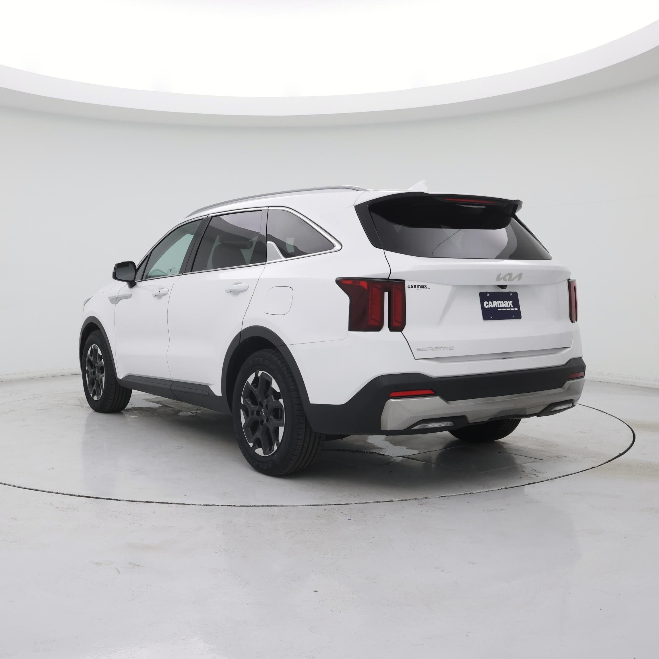 Thumbnail: 2024 Kia Sorento - 2