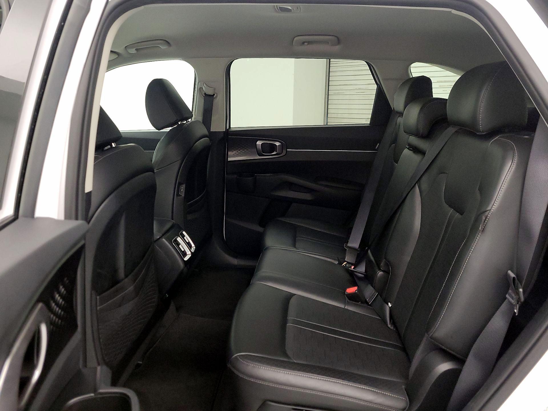 Thumbnail: 2024 Kia Sorento - 19