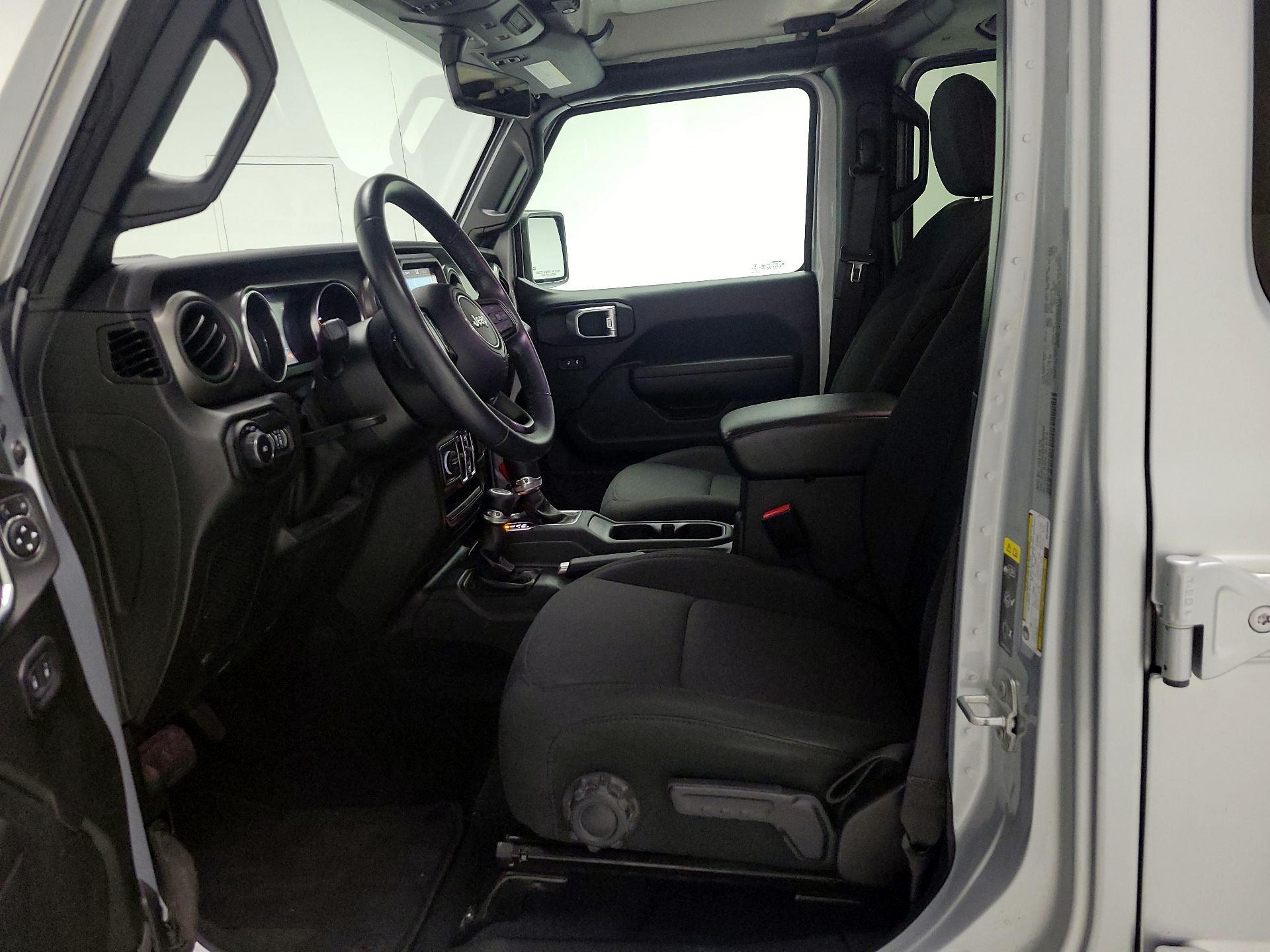 Thumbnail: 2022 Jeep Wrangler - 11