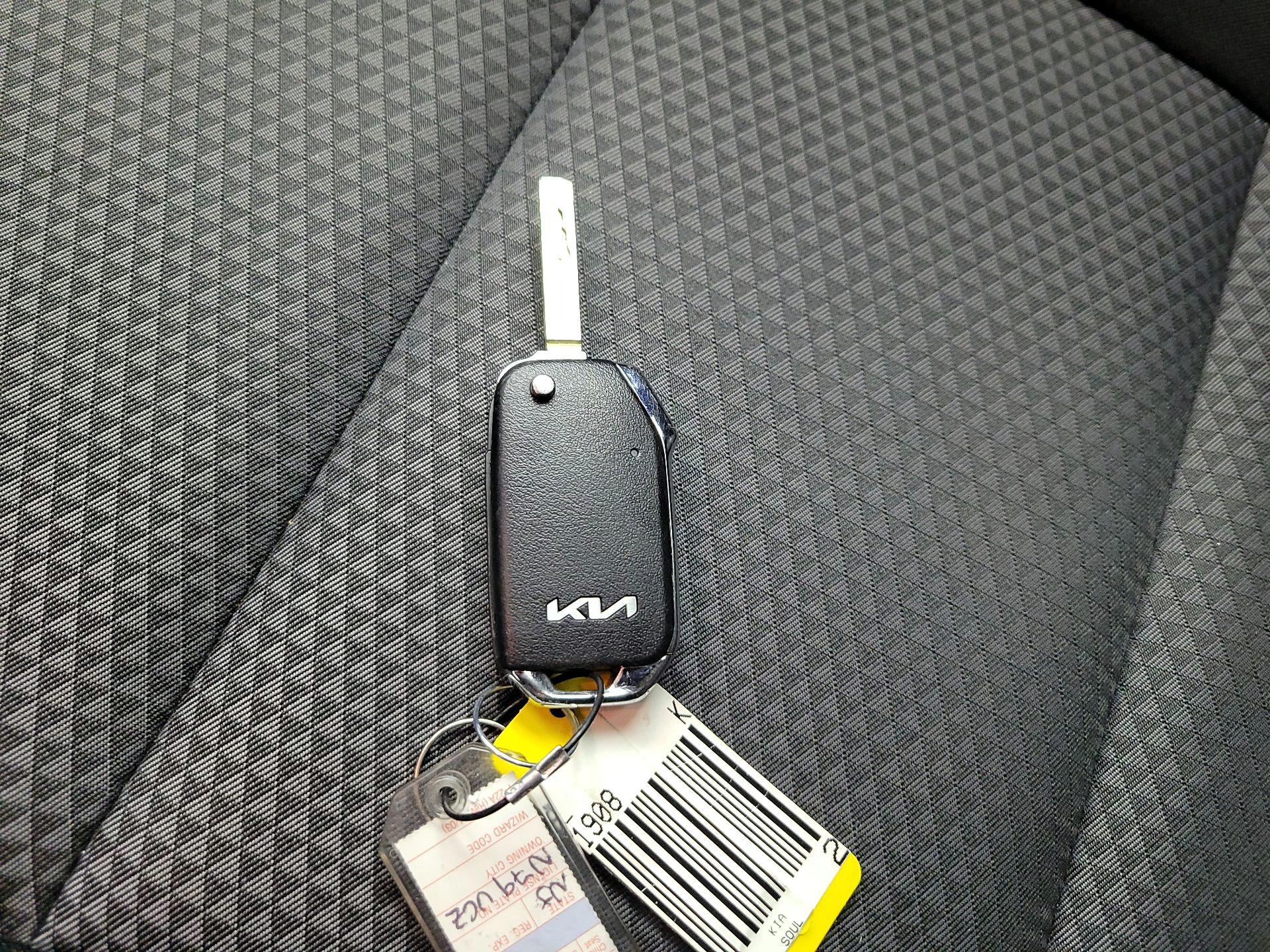 Thumbnail: 2024 Kia Soul - 18