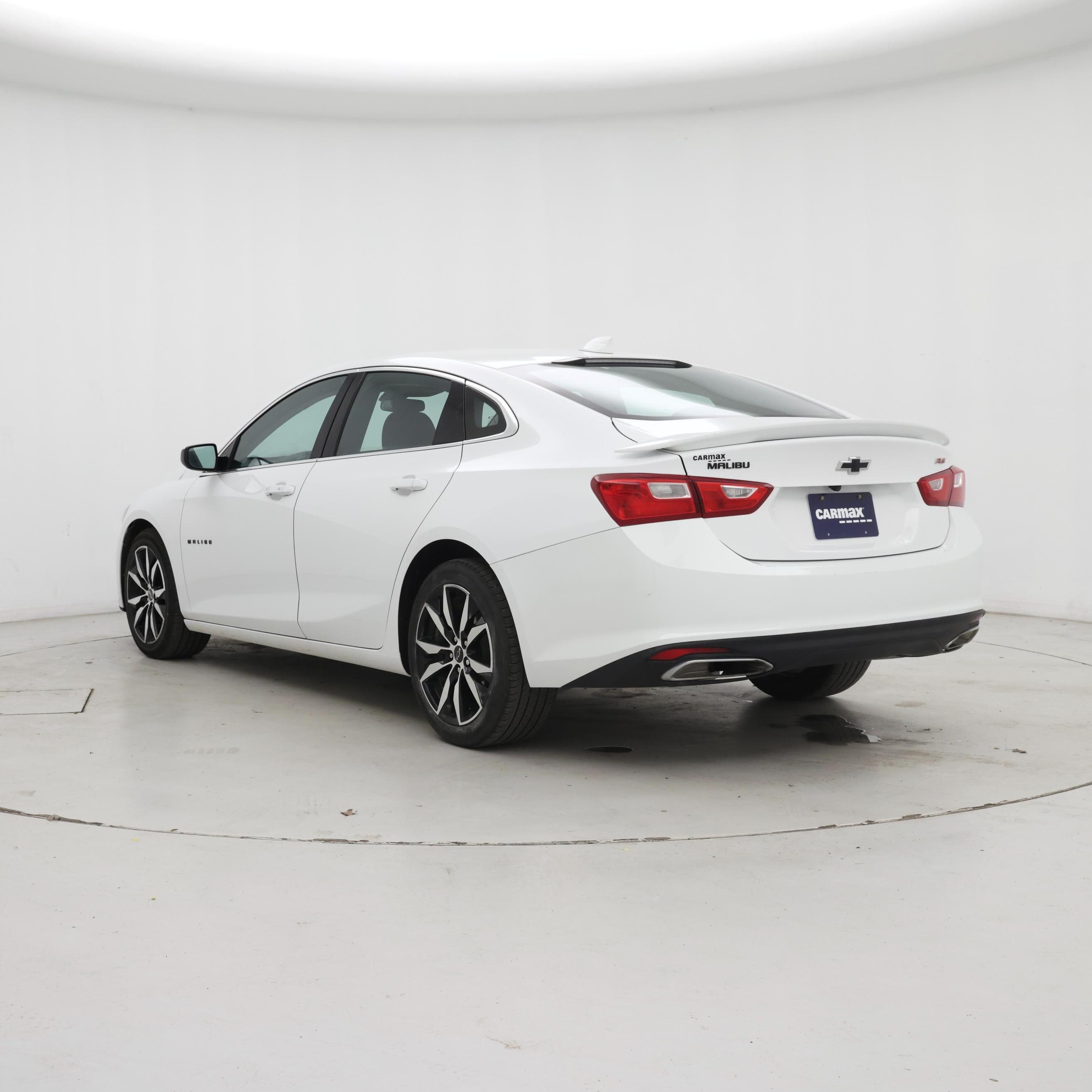 Thumbnail: 2022 Chevrolet Malibu - 2