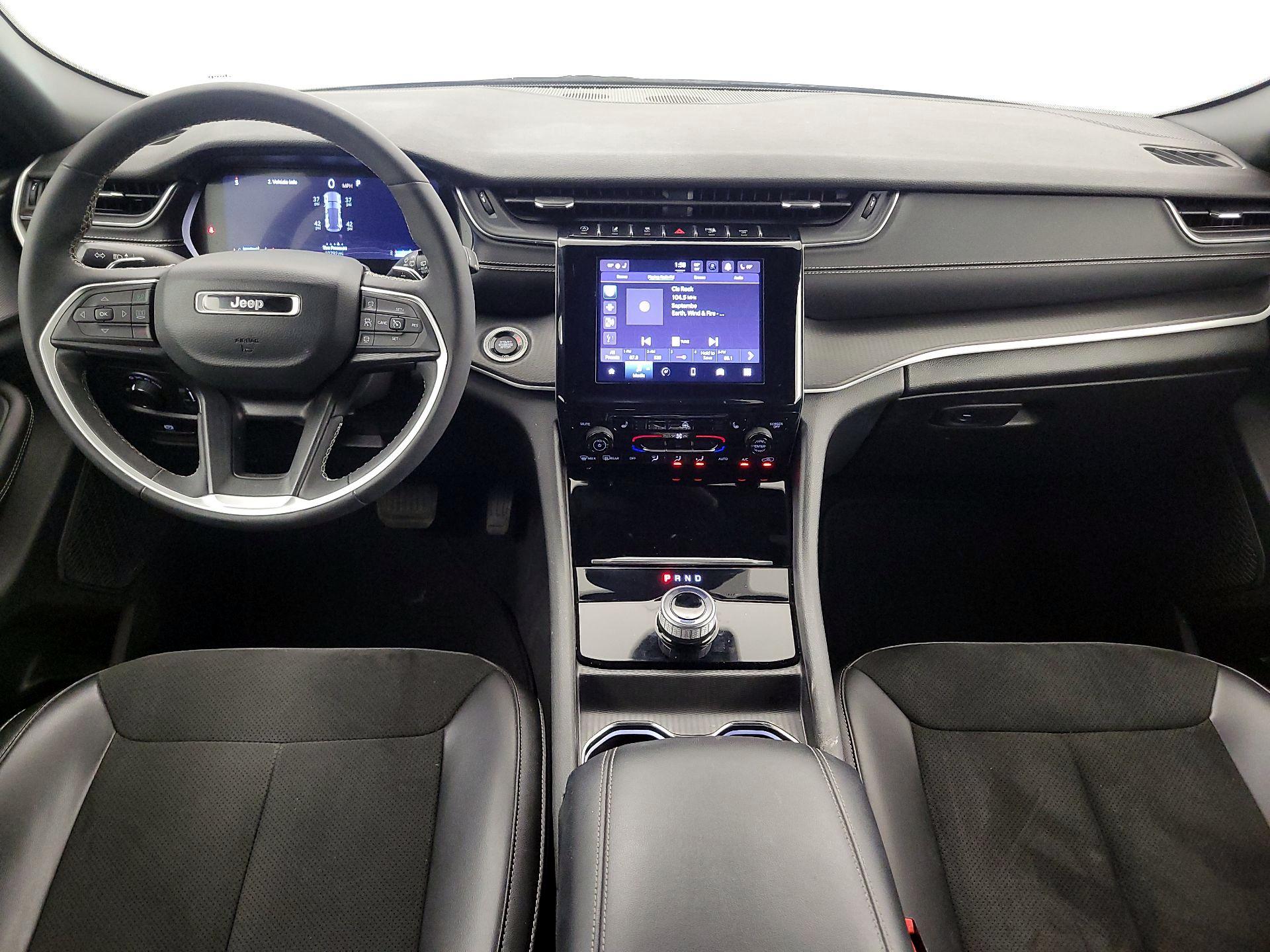 Thumbnail: 2023 Jeep Grand Cherokee - 9