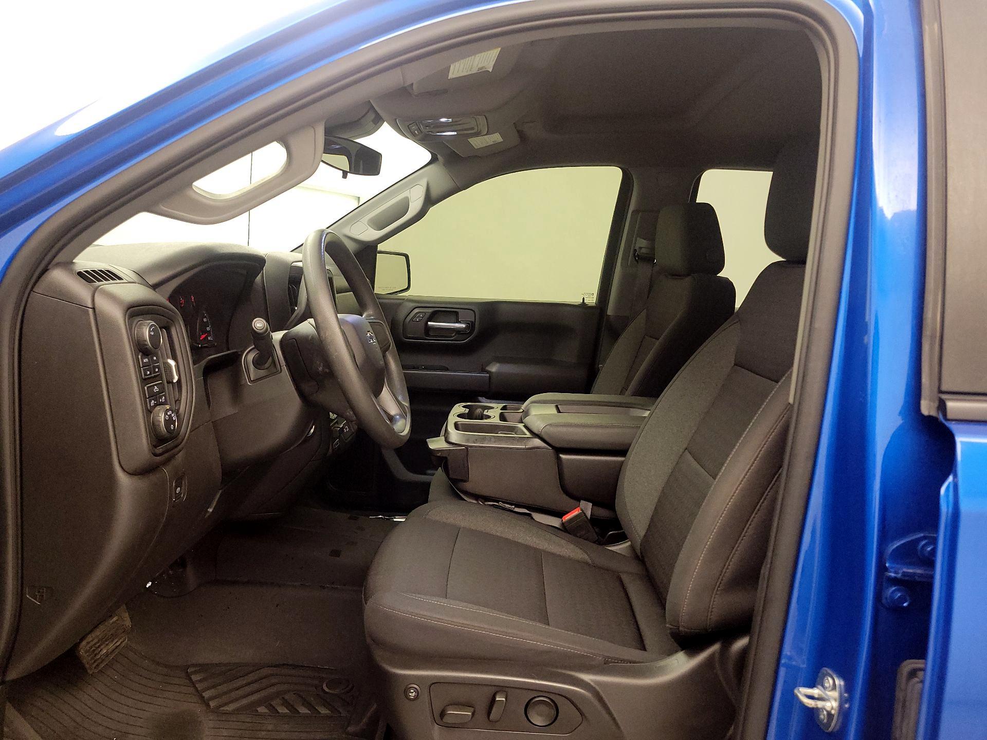 Thumbnail: 2023 Chevrolet Silverado 1500 - 11