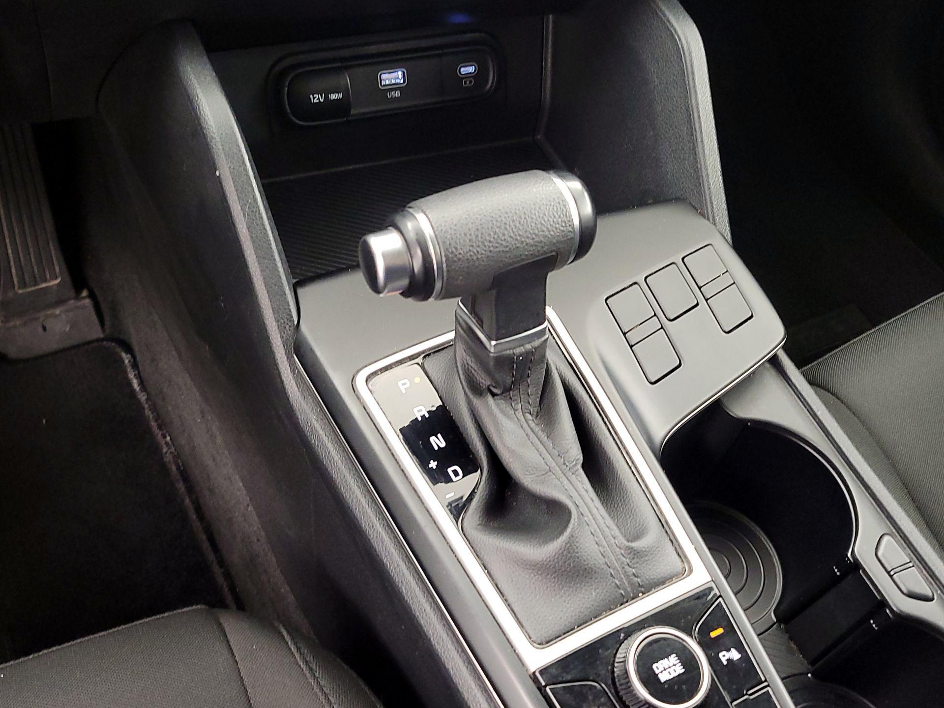 Thumbnail: 2024 Kia Sportage - 17