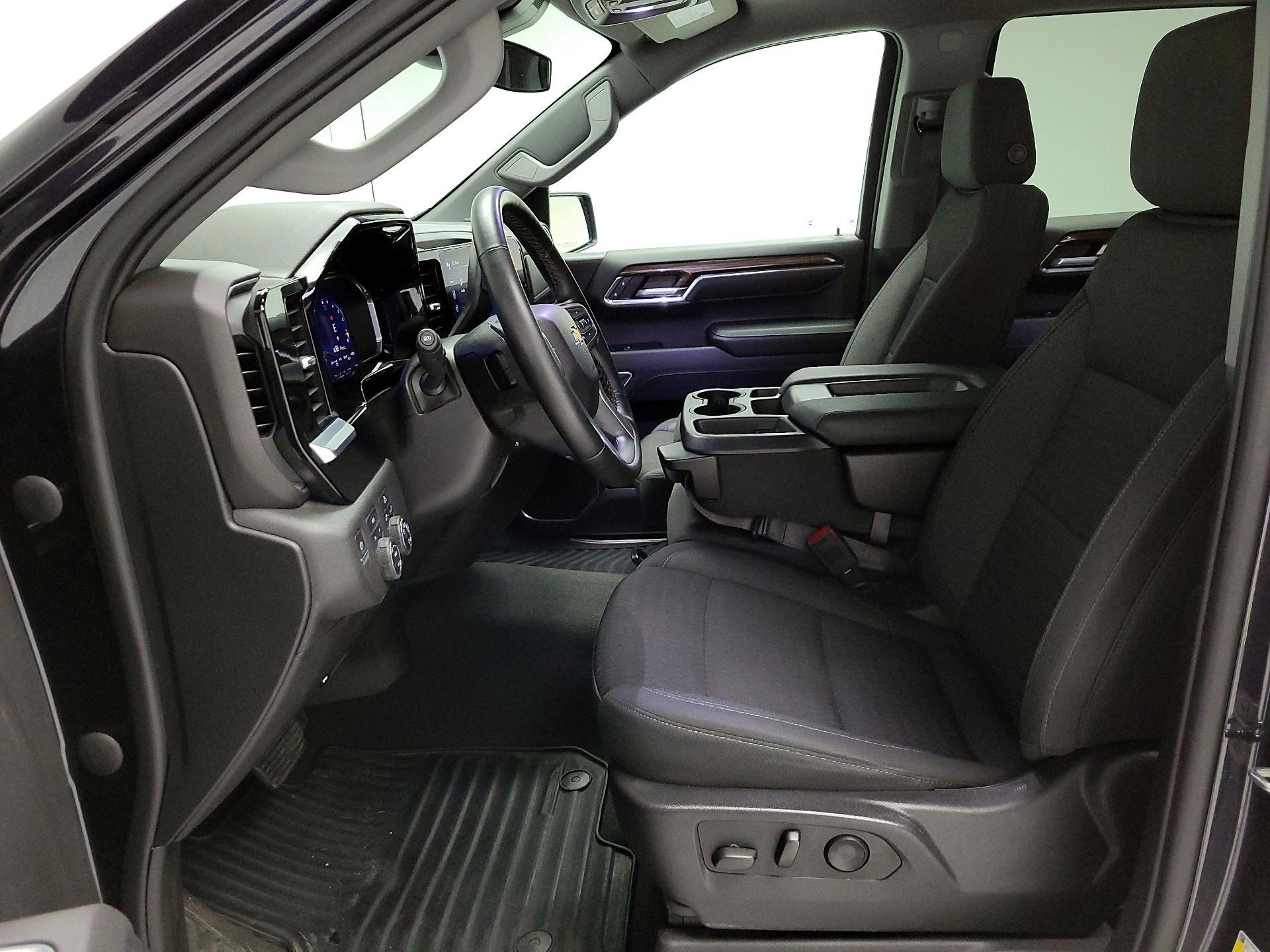 Thumbnail: 2023 Chevrolet Silverado 1500 - 11