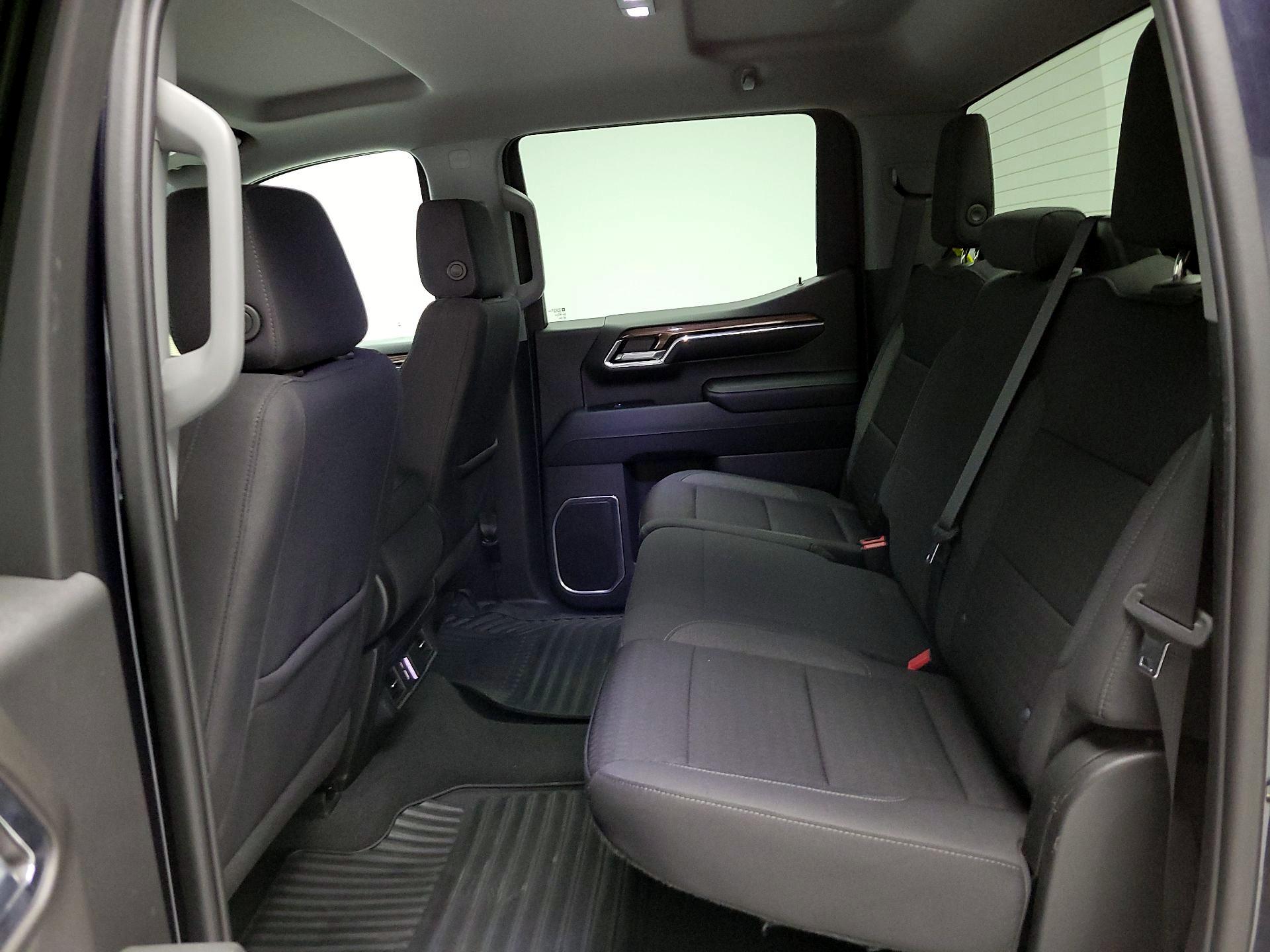 Thumbnail: 2023 Chevrolet Silverado 1500 - 19