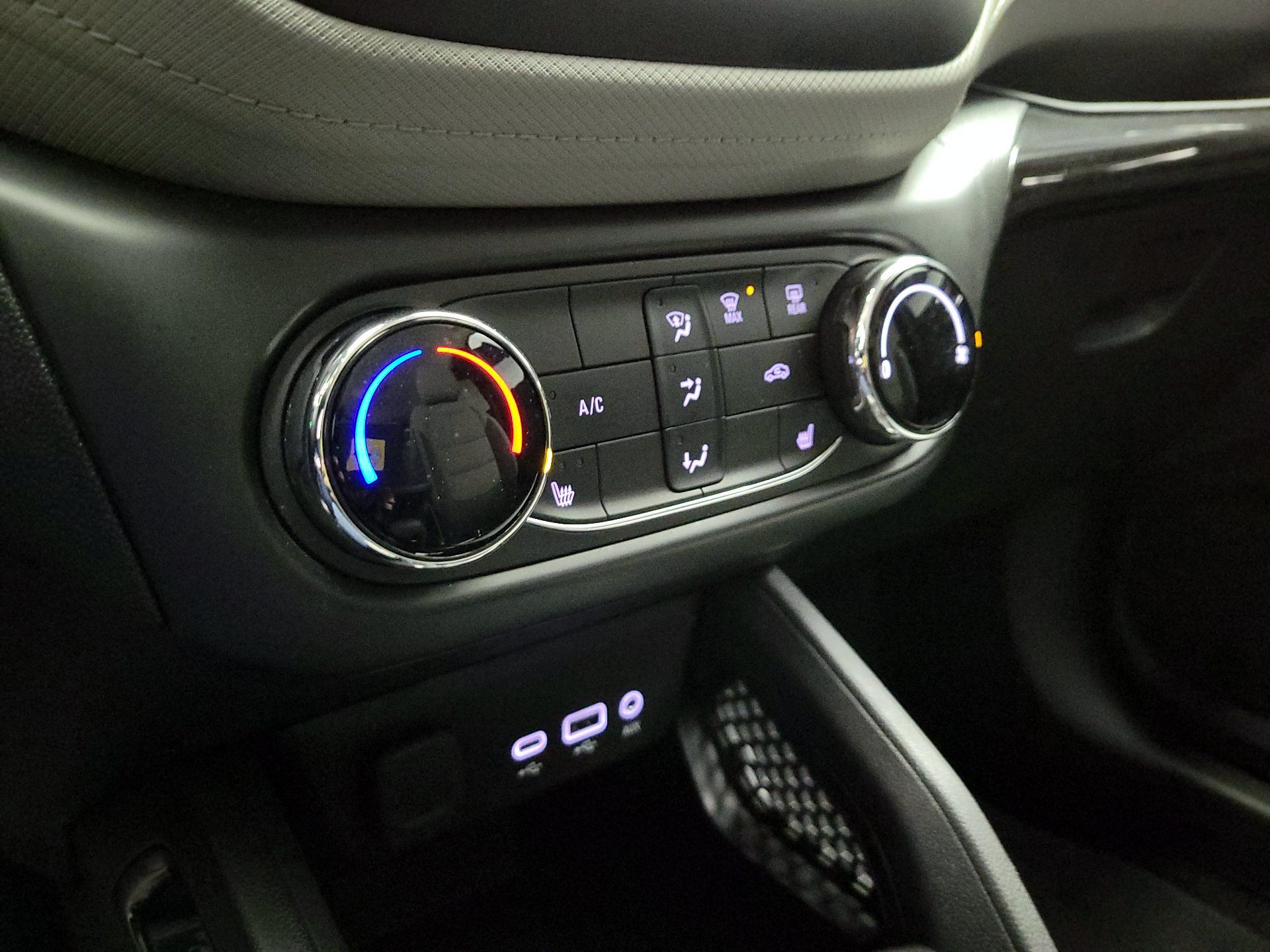 Thumbnail: 2023 Chevrolet TrailBlazer - 15