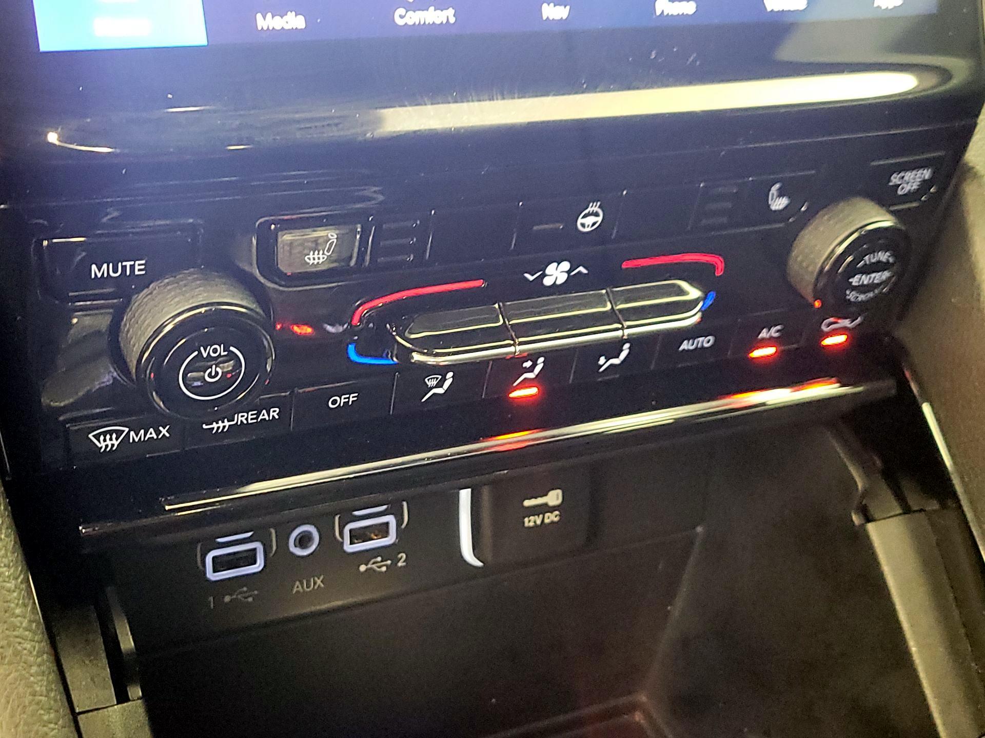 Thumbnail: 2023 Jeep Grand Cherokee L - 17