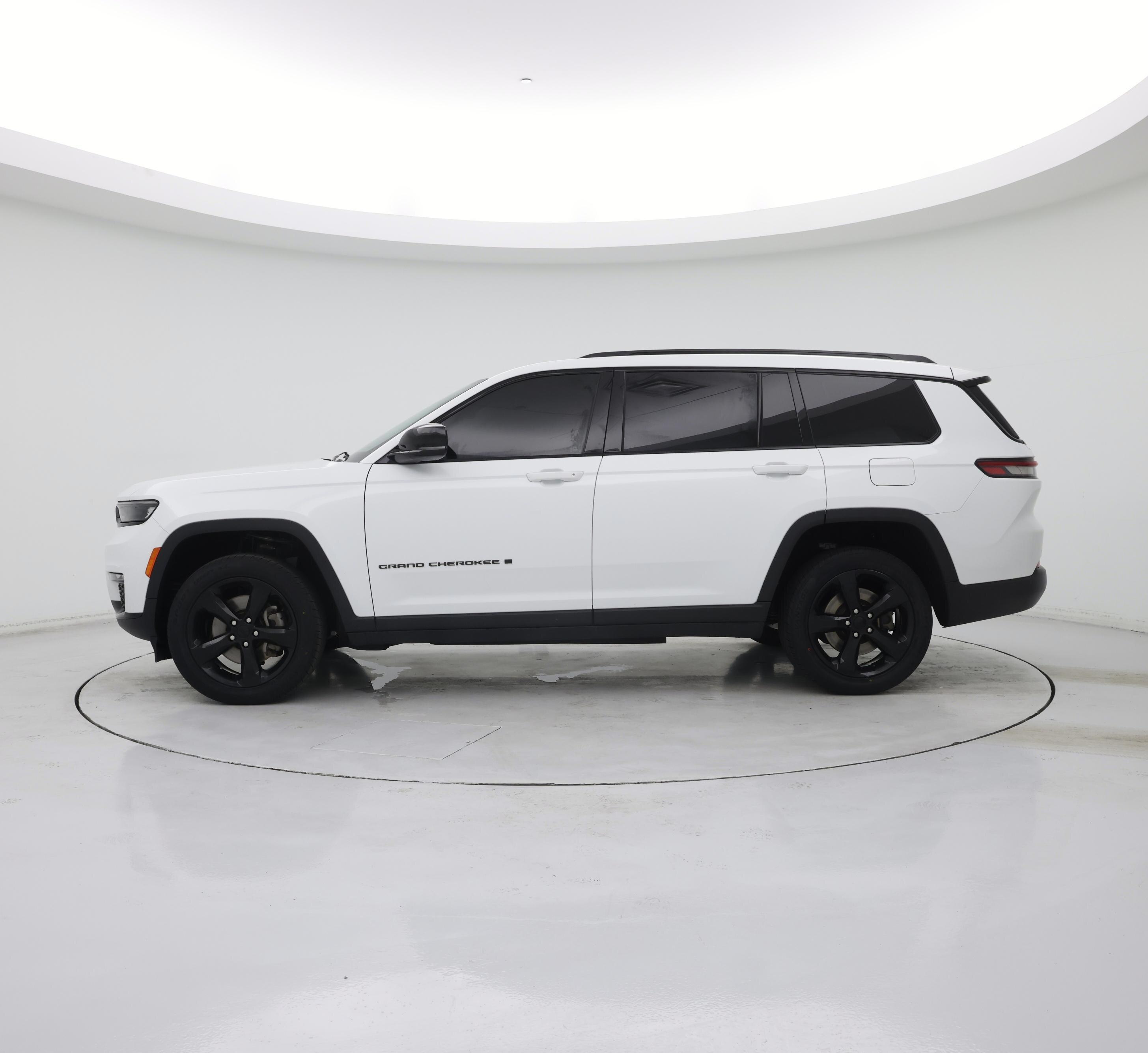 Thumbnail: 2023 Jeep Grand Cherokee L - 3