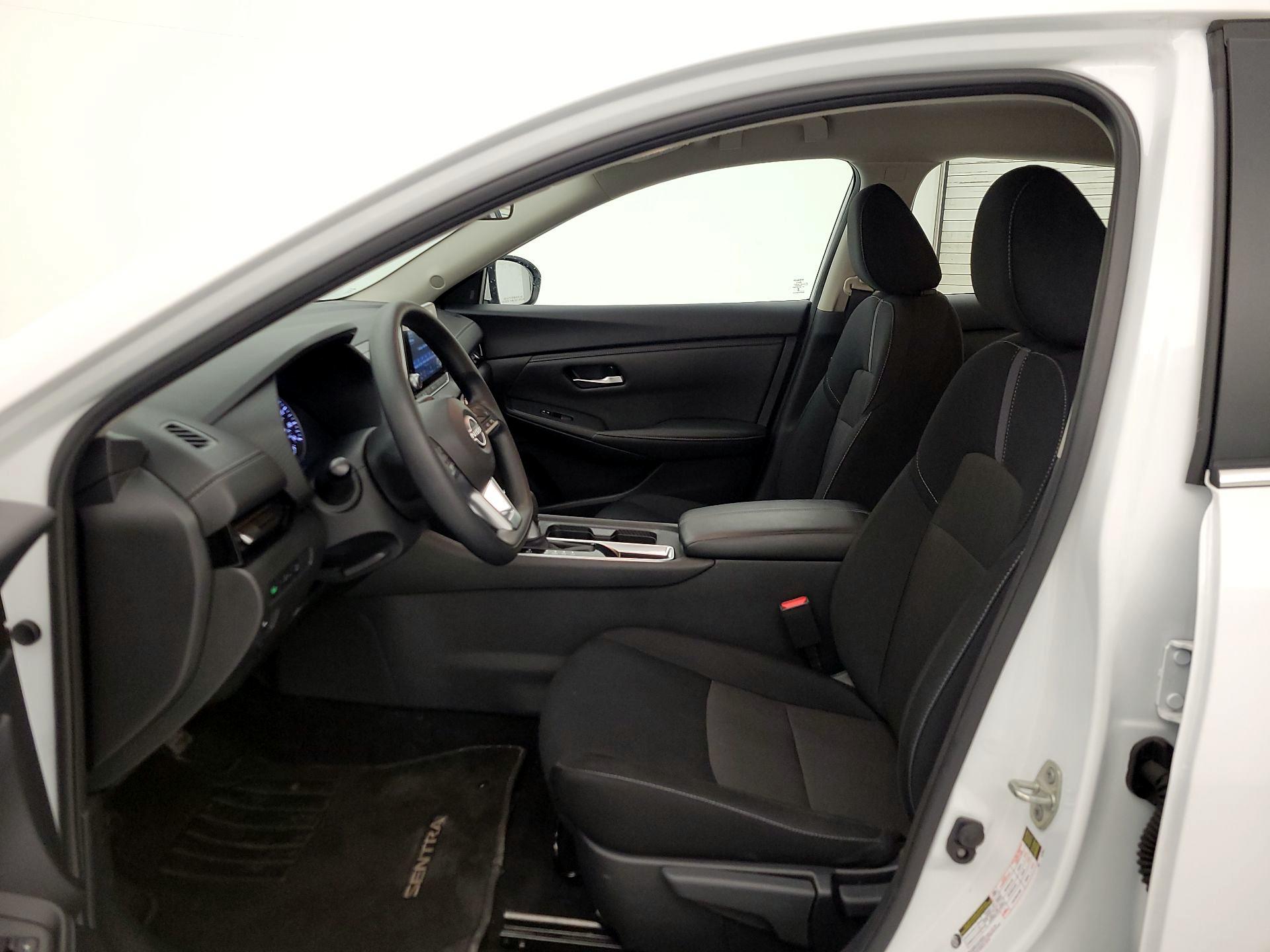 Thumbnail: 2025 Nissan Sentra - 11