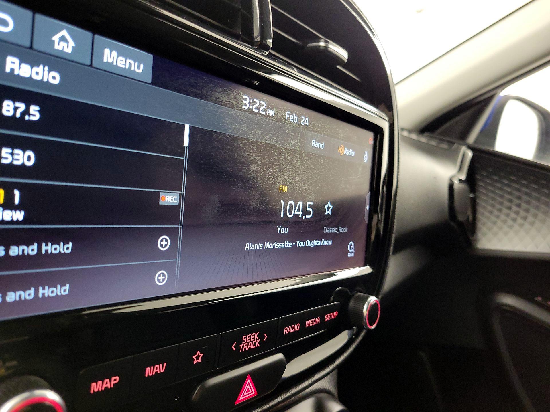 Thumbnail: 2020 Kia Soul - 16