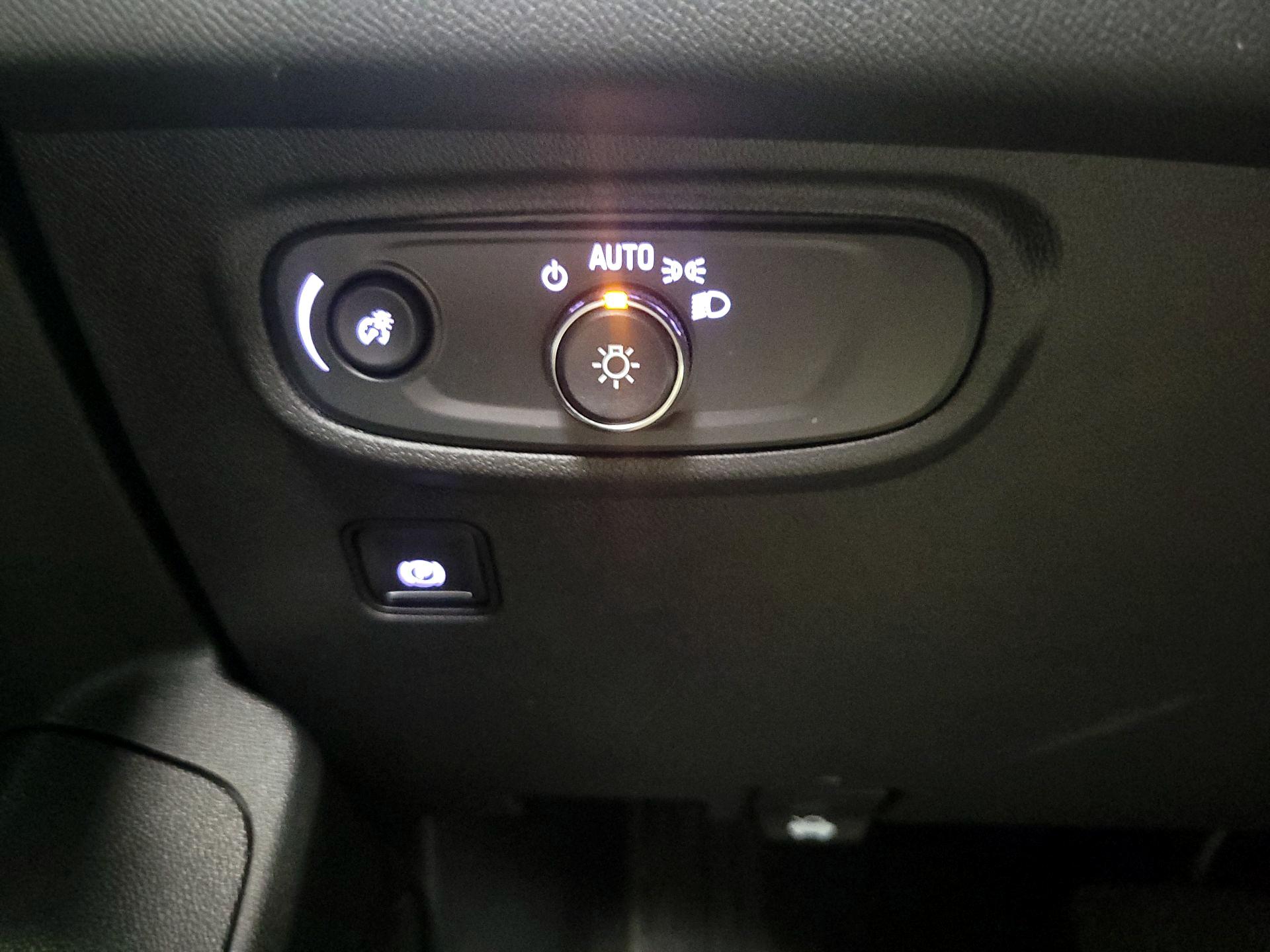 Thumbnail: 2022 GMC Terrain - 13