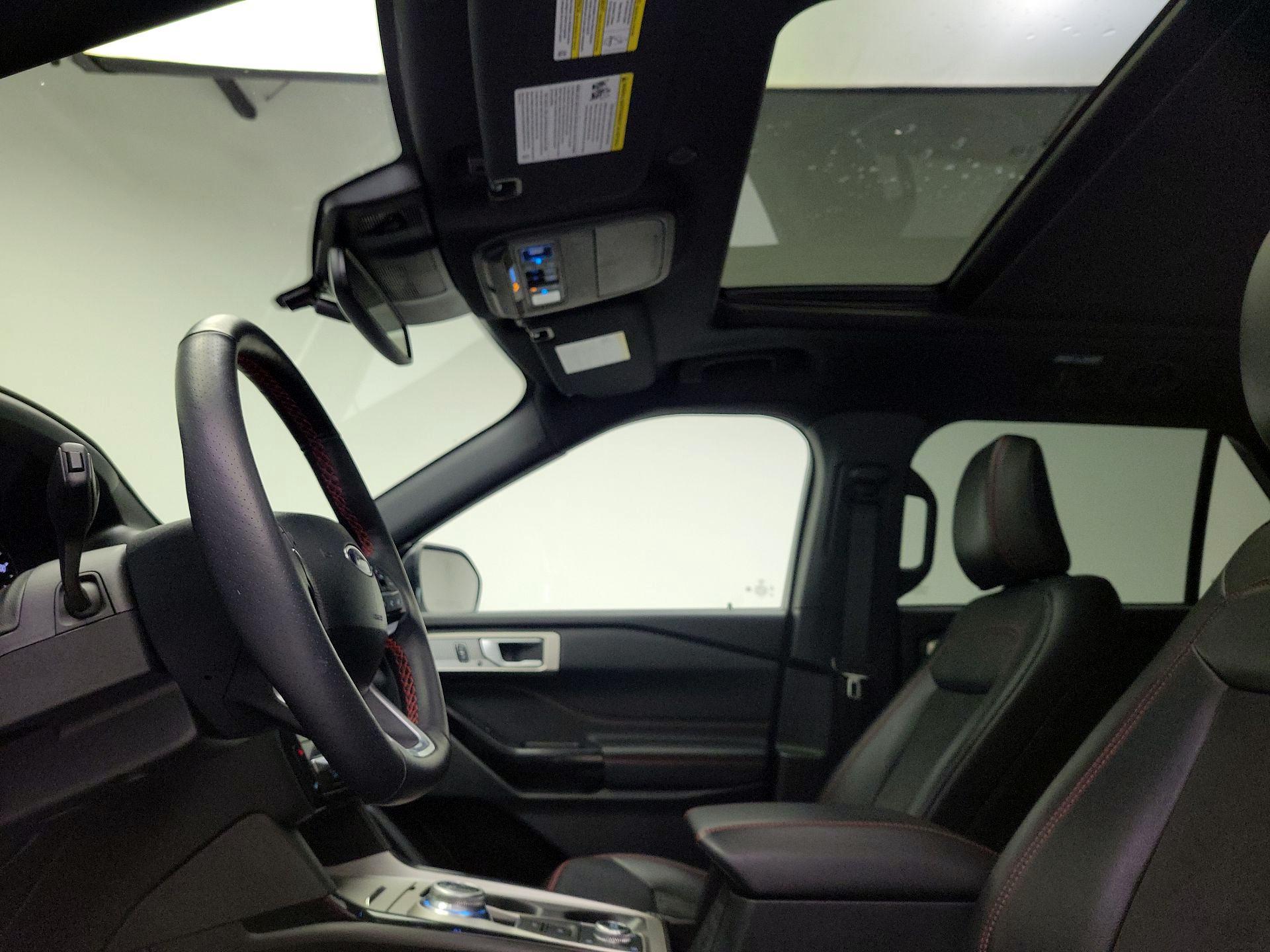 Thumbnail: 2024 Ford Explorer - 18